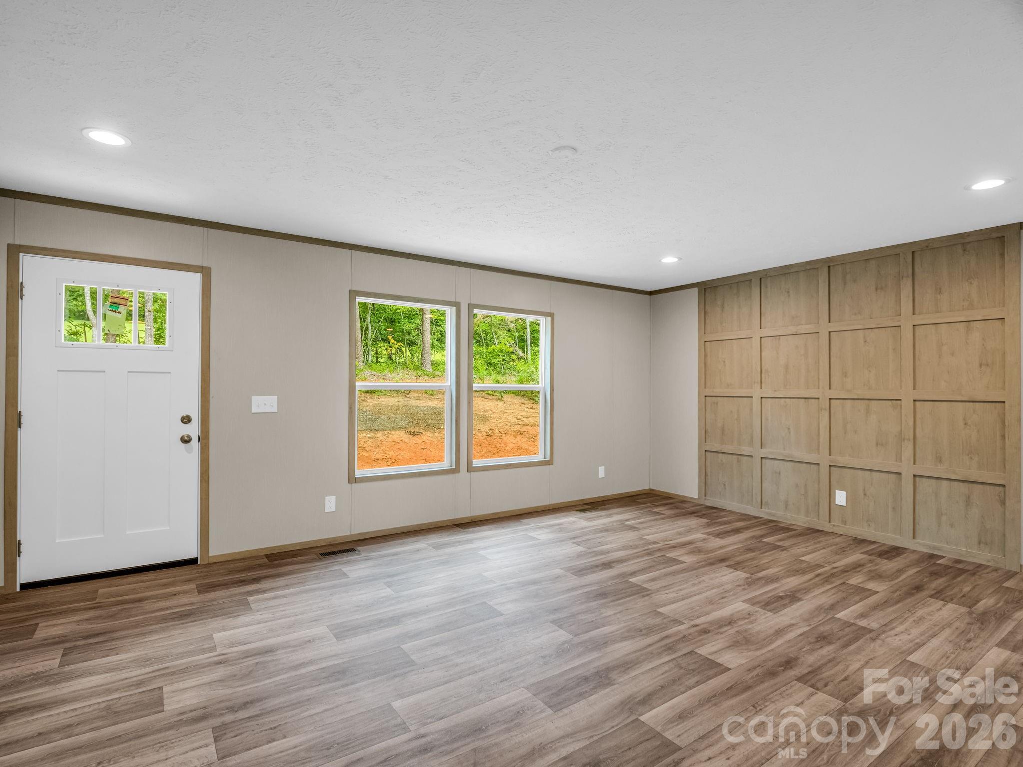 2617 Hudlow Road Property Photo 8
