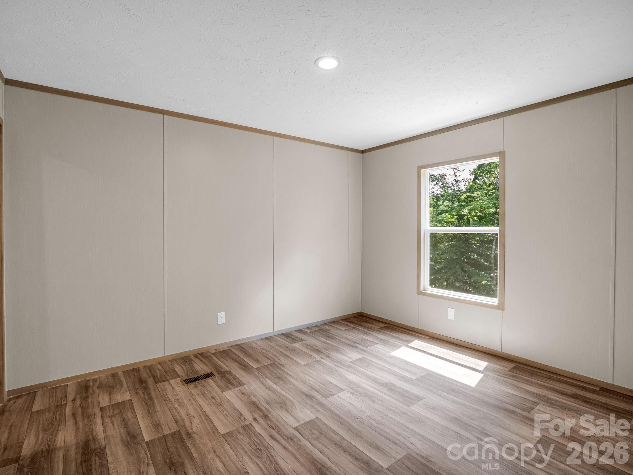 2617 Hudlow Road Property Photo 16