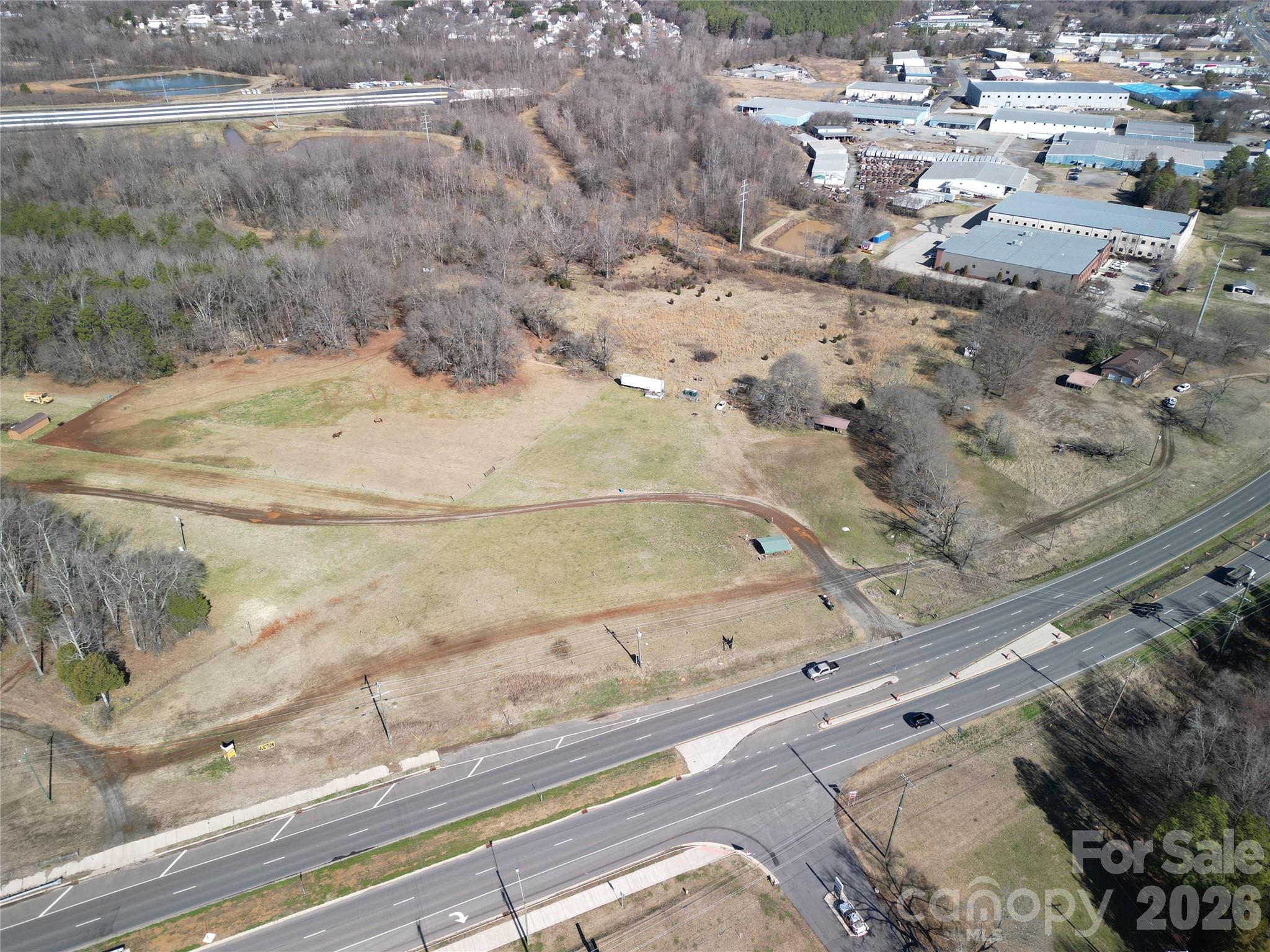 4320 Concord Parkway Property Photo 7