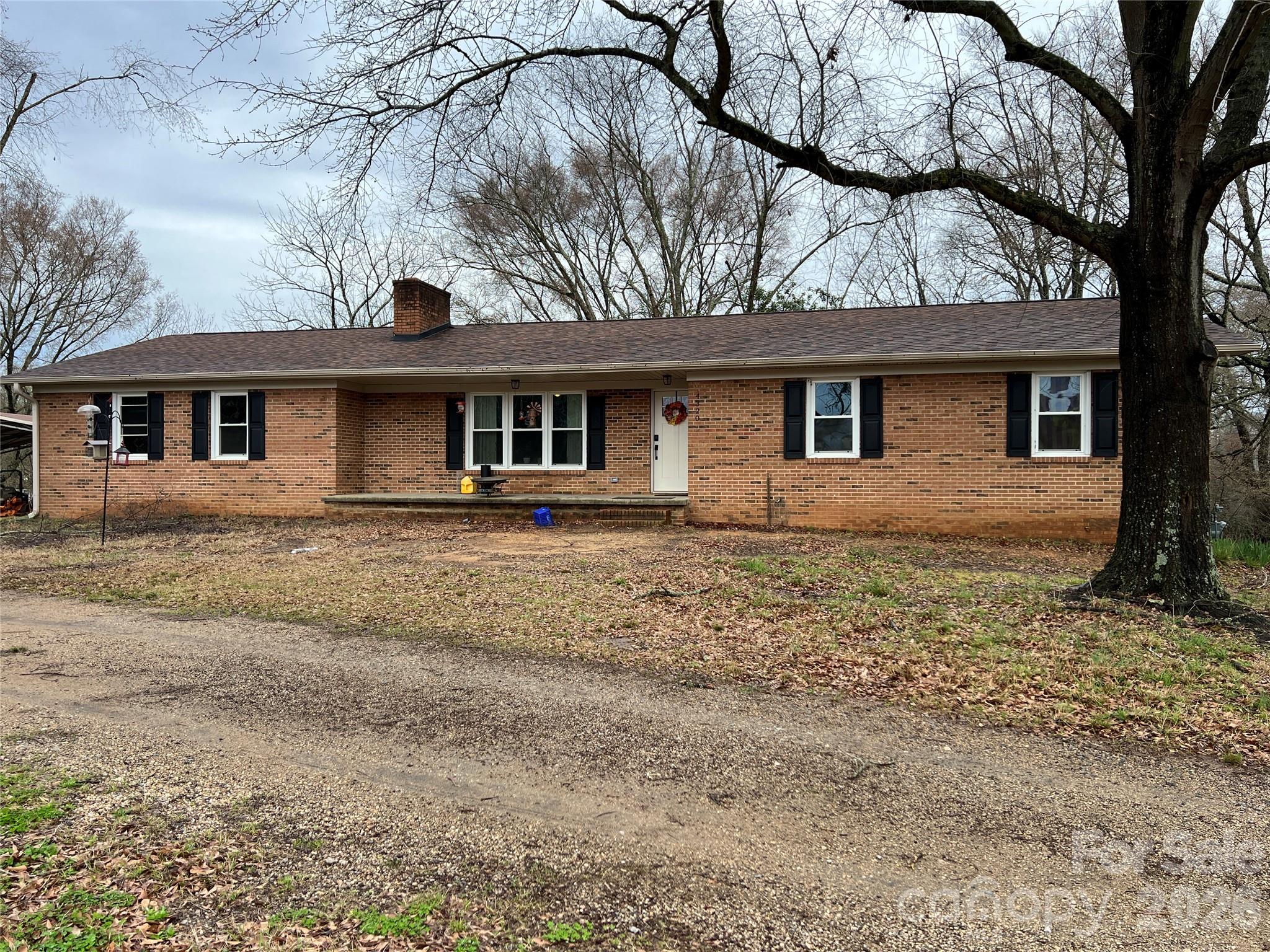 4320 Concord Parkway Property Photo 15