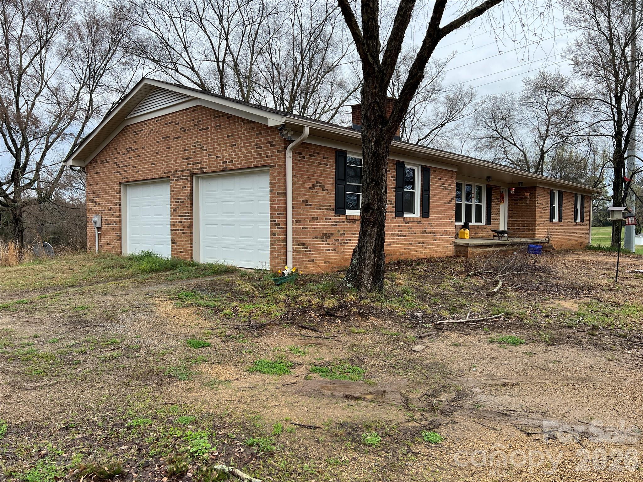 4320 Concord Parkway Property Photo 16