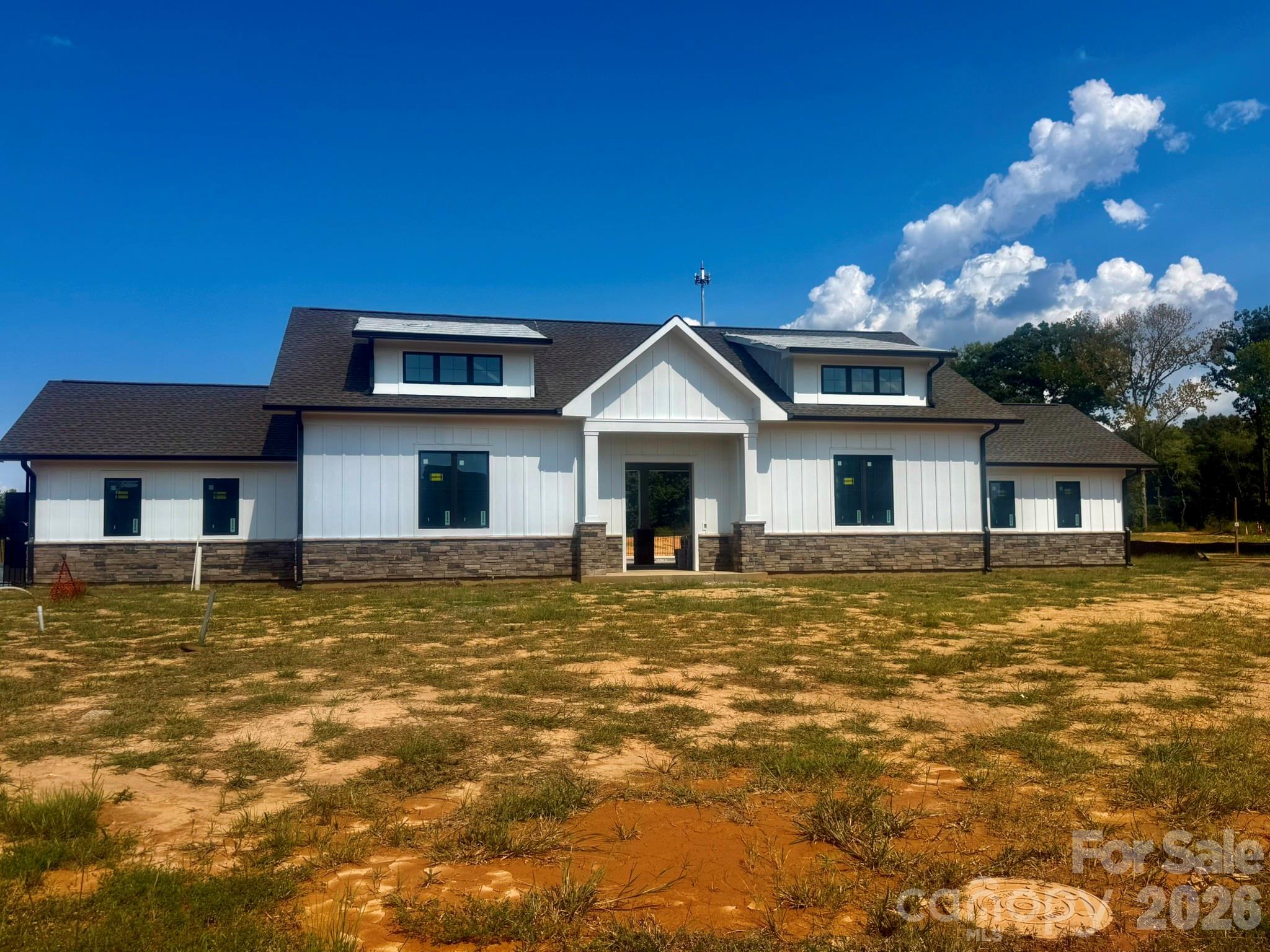 2181 Caravan Lane Property Photo 2