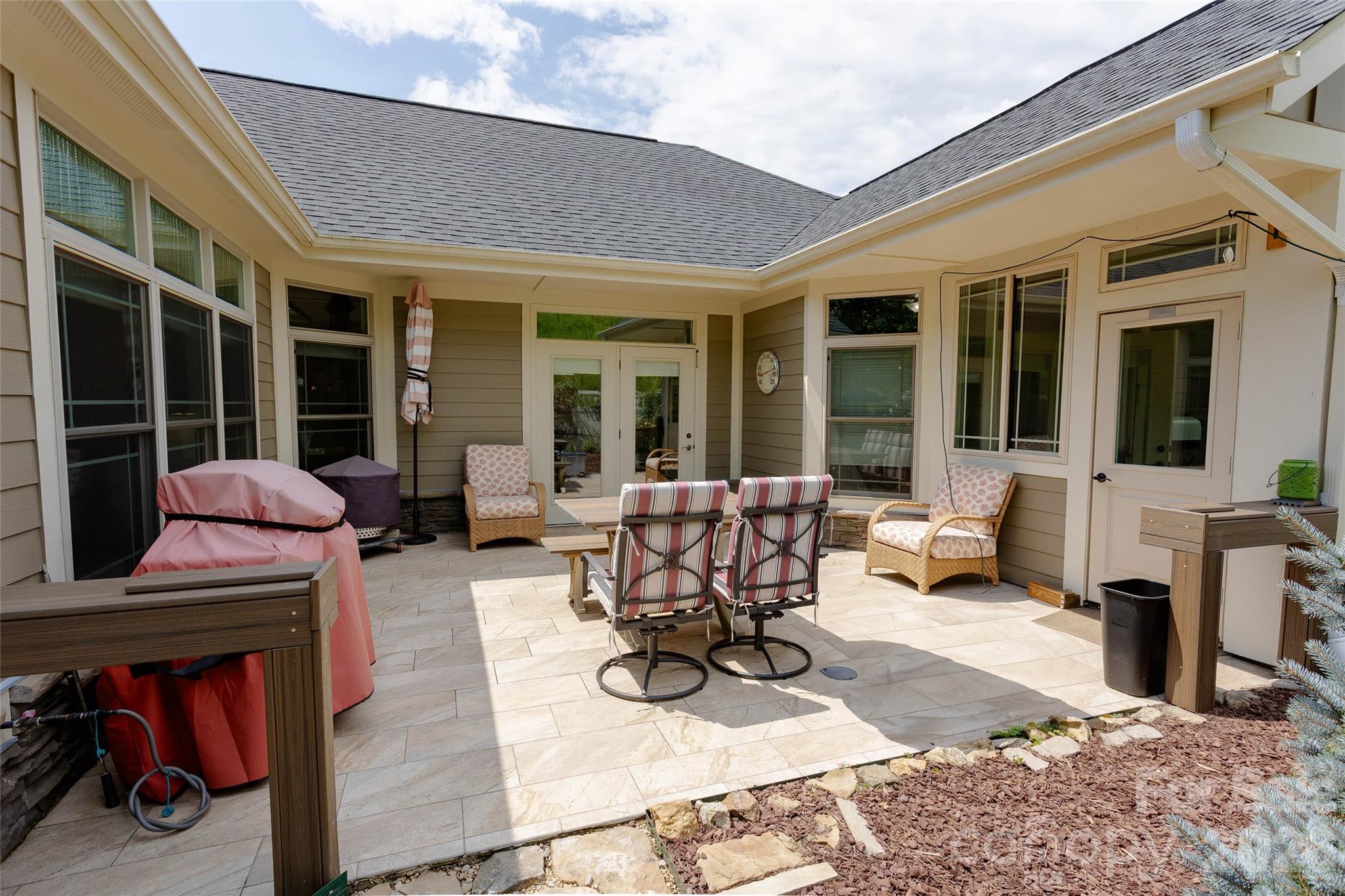 28 Westfield Way Property Photo 40
