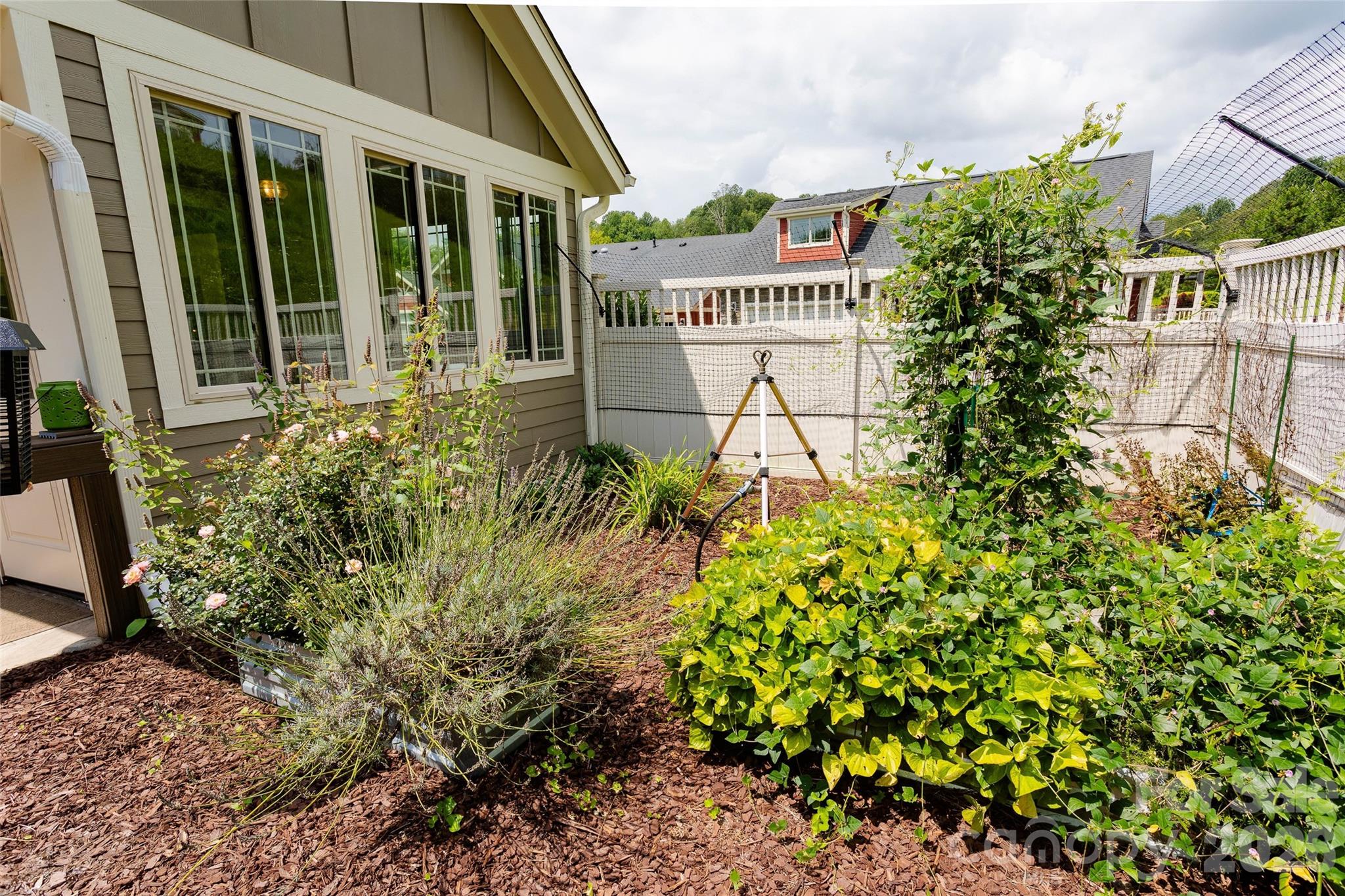 28 Westfield Way Property Photo 41