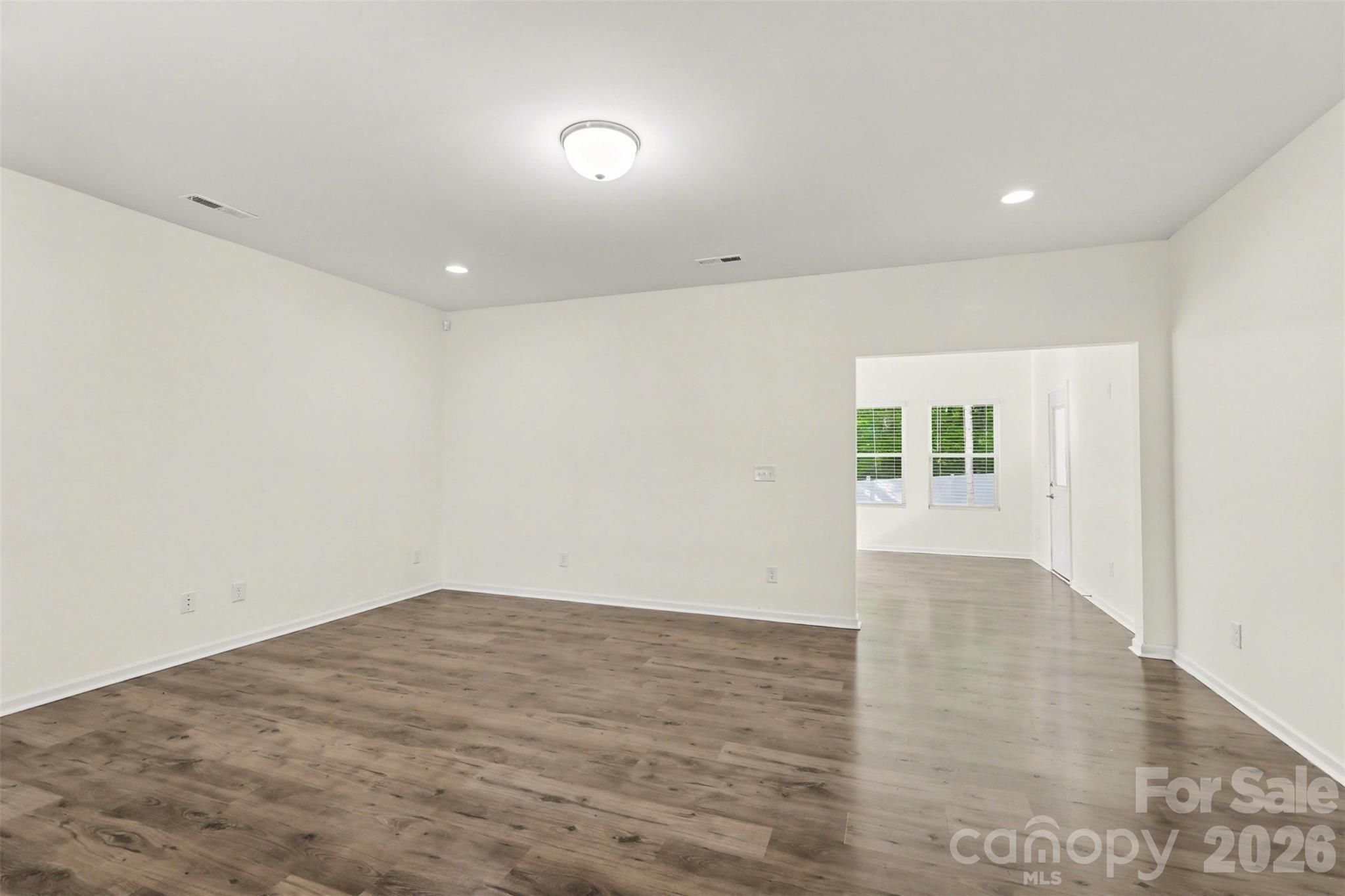 3024 Pinehills Way Property Photo 6
