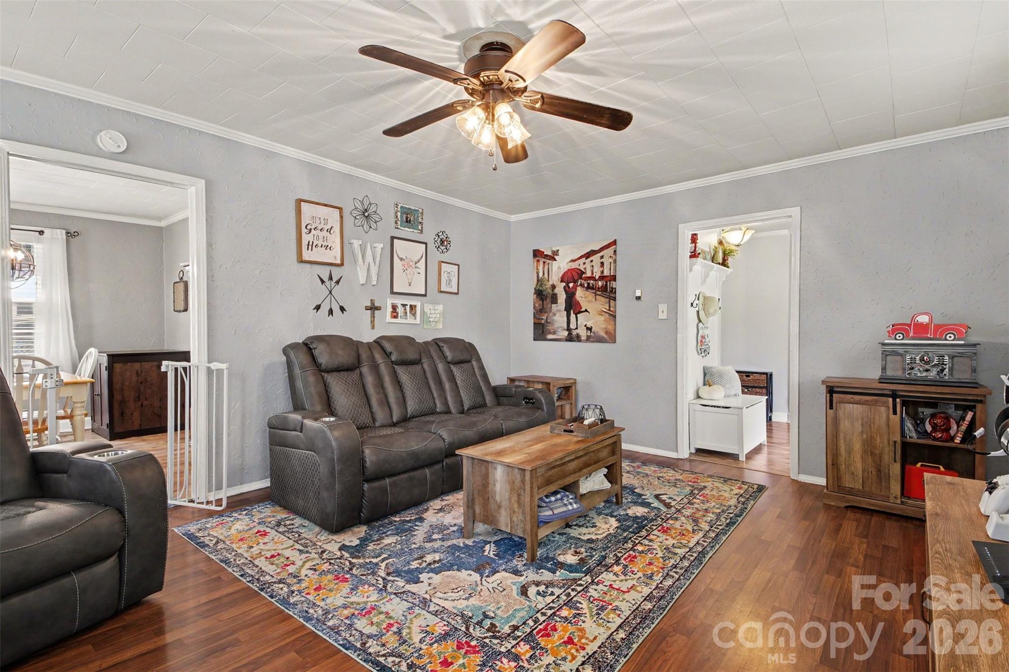 210 N Beaver Street Property Photo 7