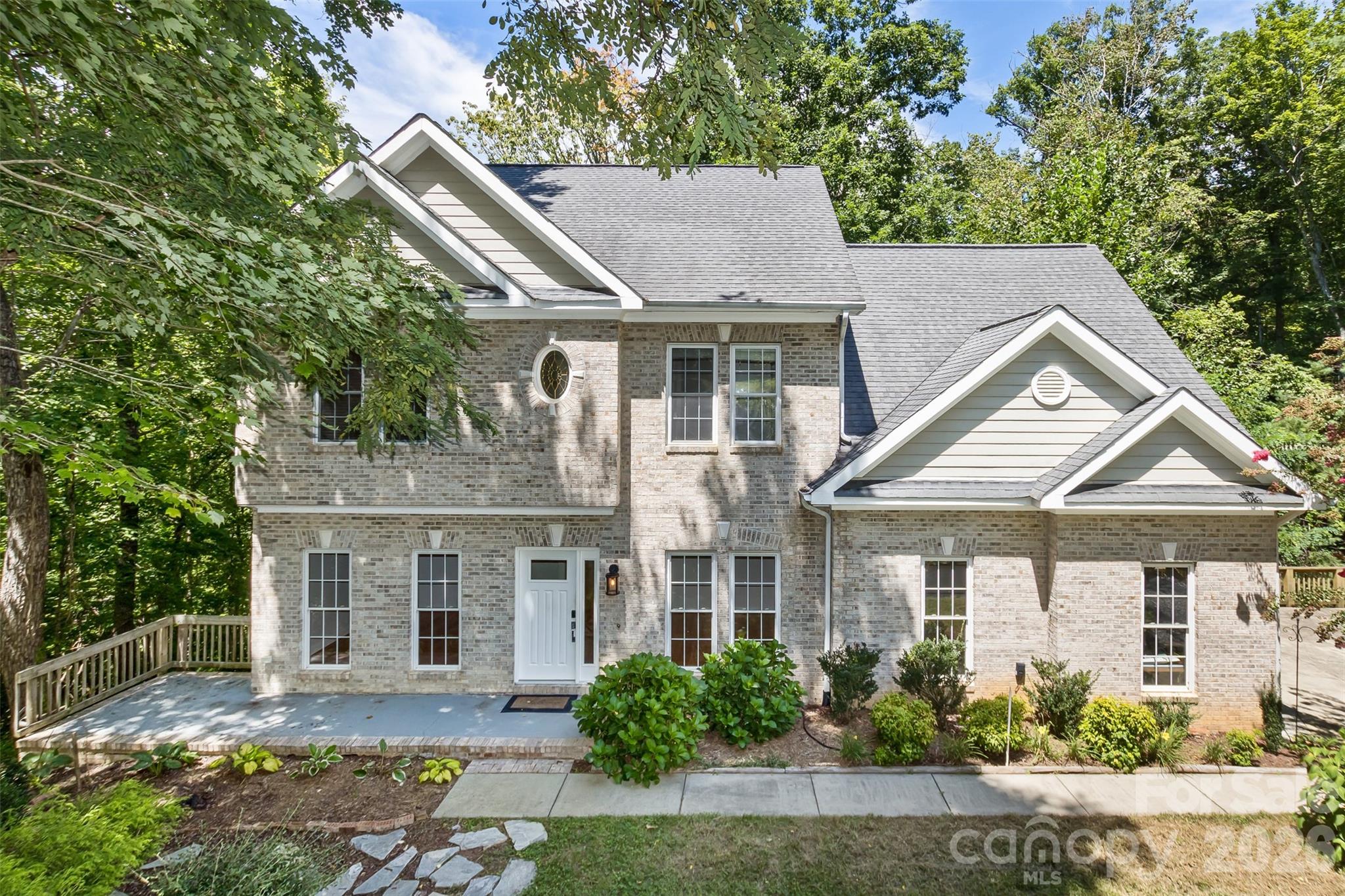 113 Ballantree Drive Property Photo 1
