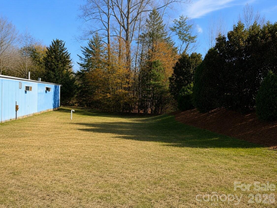 3386 Hands Mill Highway Property Photo 2