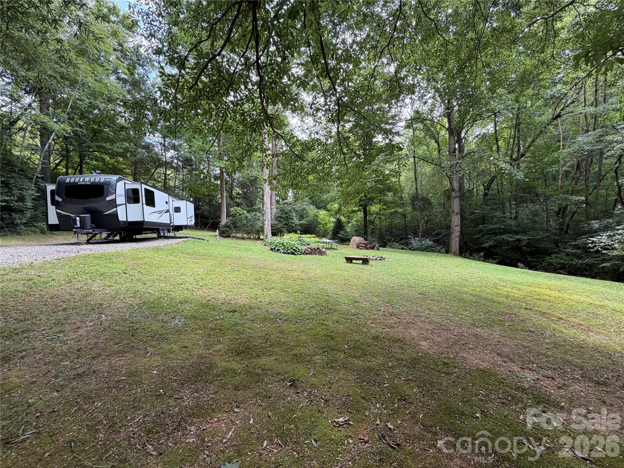 1921 Longbottom Road Property Photo 9