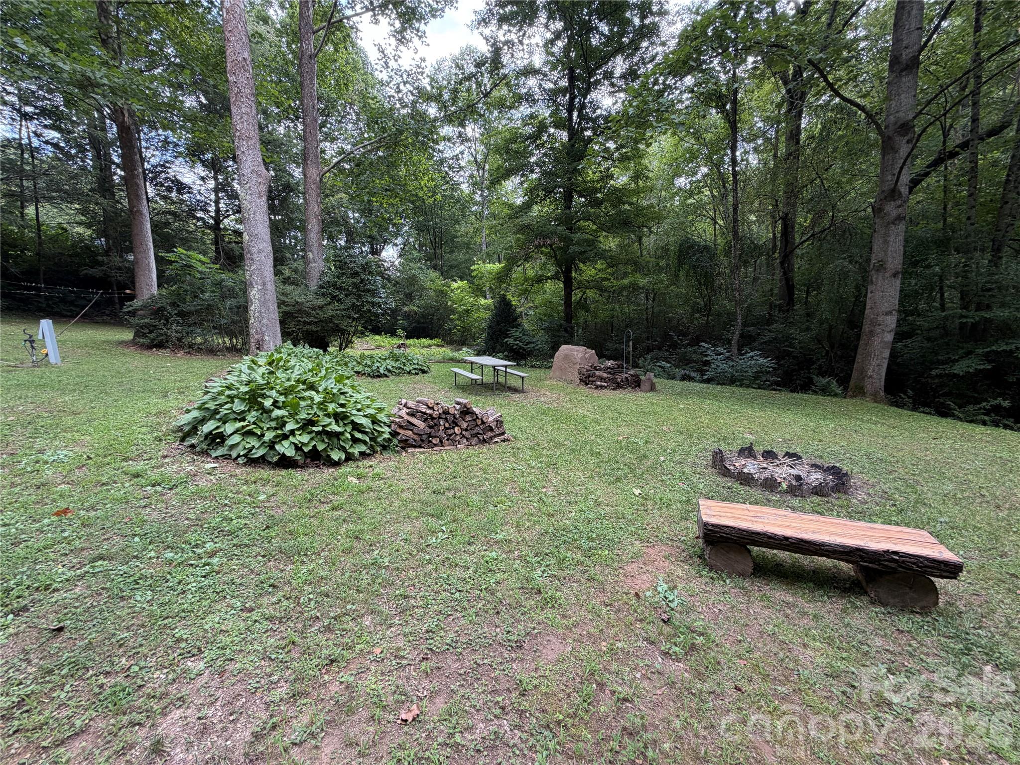 1921 Longbottom Road Property Photo 16