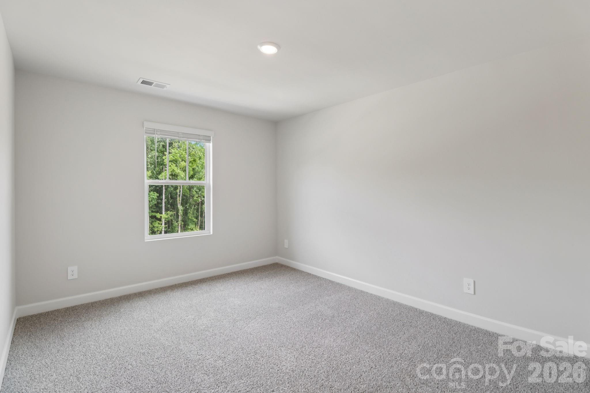 2310 Snapdragon Court Property Photo 12