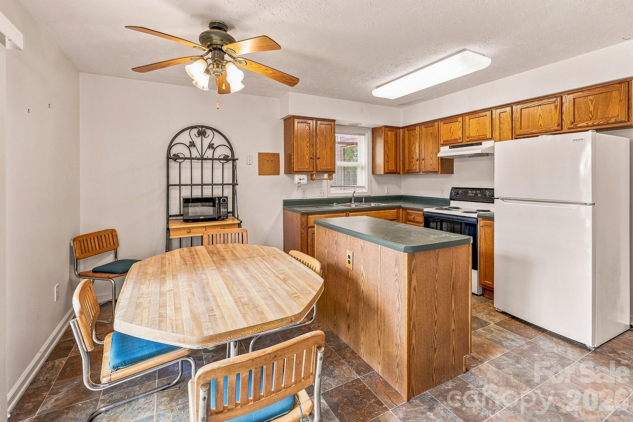 253 Nors Way Property Photo 14