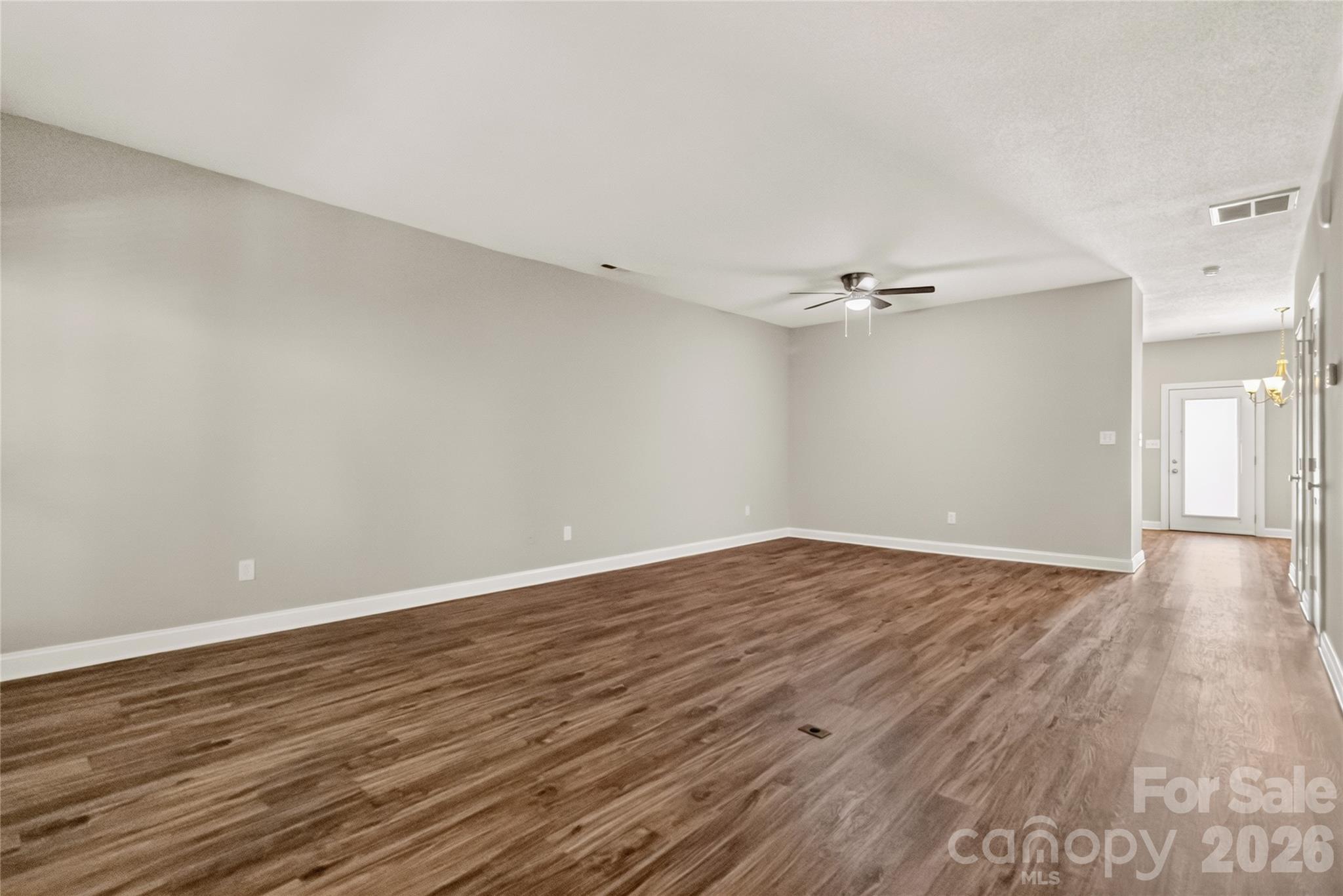 105 Putter Place Property Photo 5