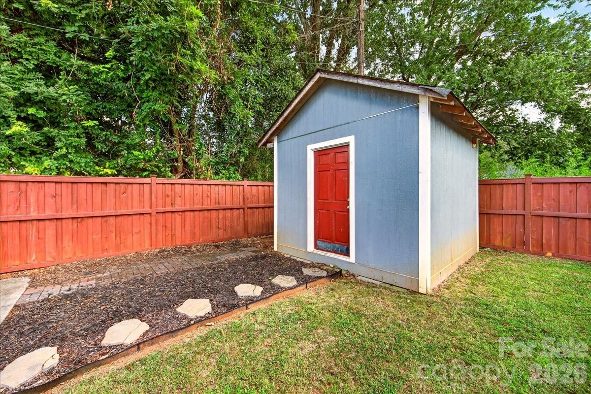 3331 Tuckaseegee Road Property Photo 42