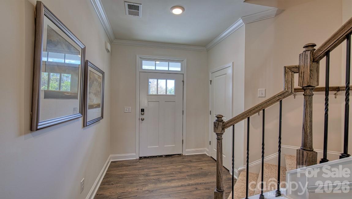 54 Creekview Road Property Photo 11