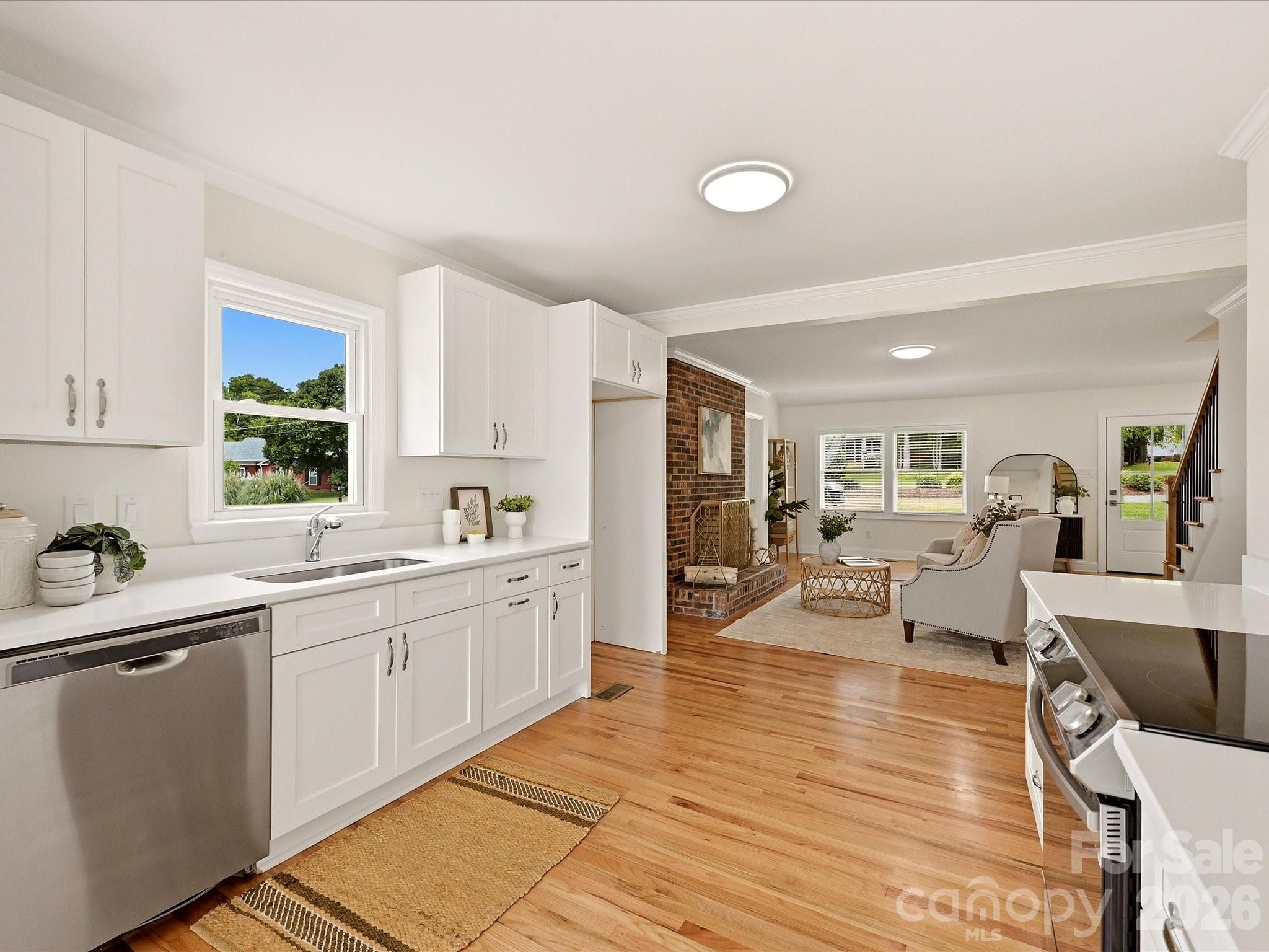 20845 Lagoona Drive Property Photo 8