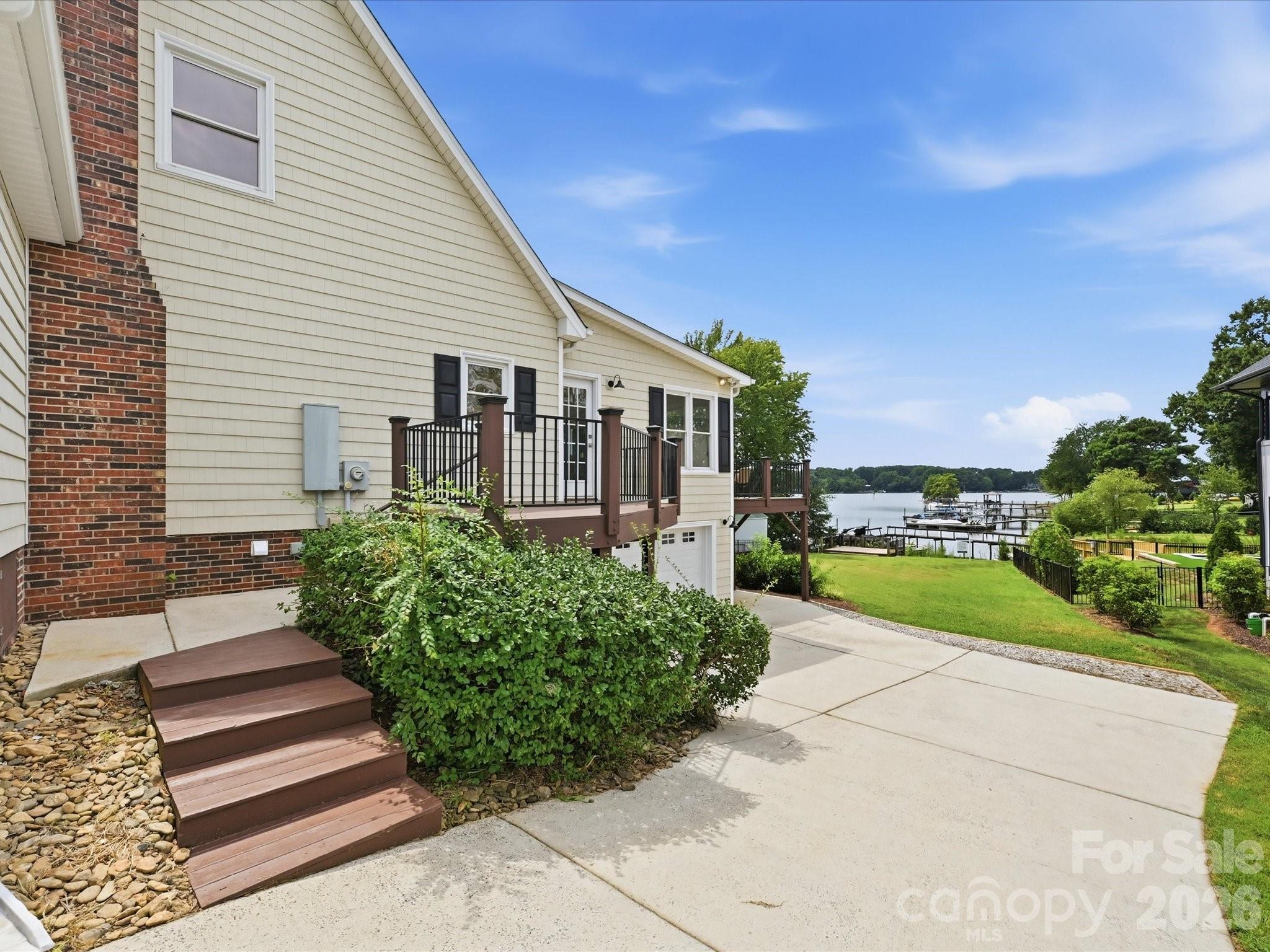 20845 Lagoona Drive Property Photo 32