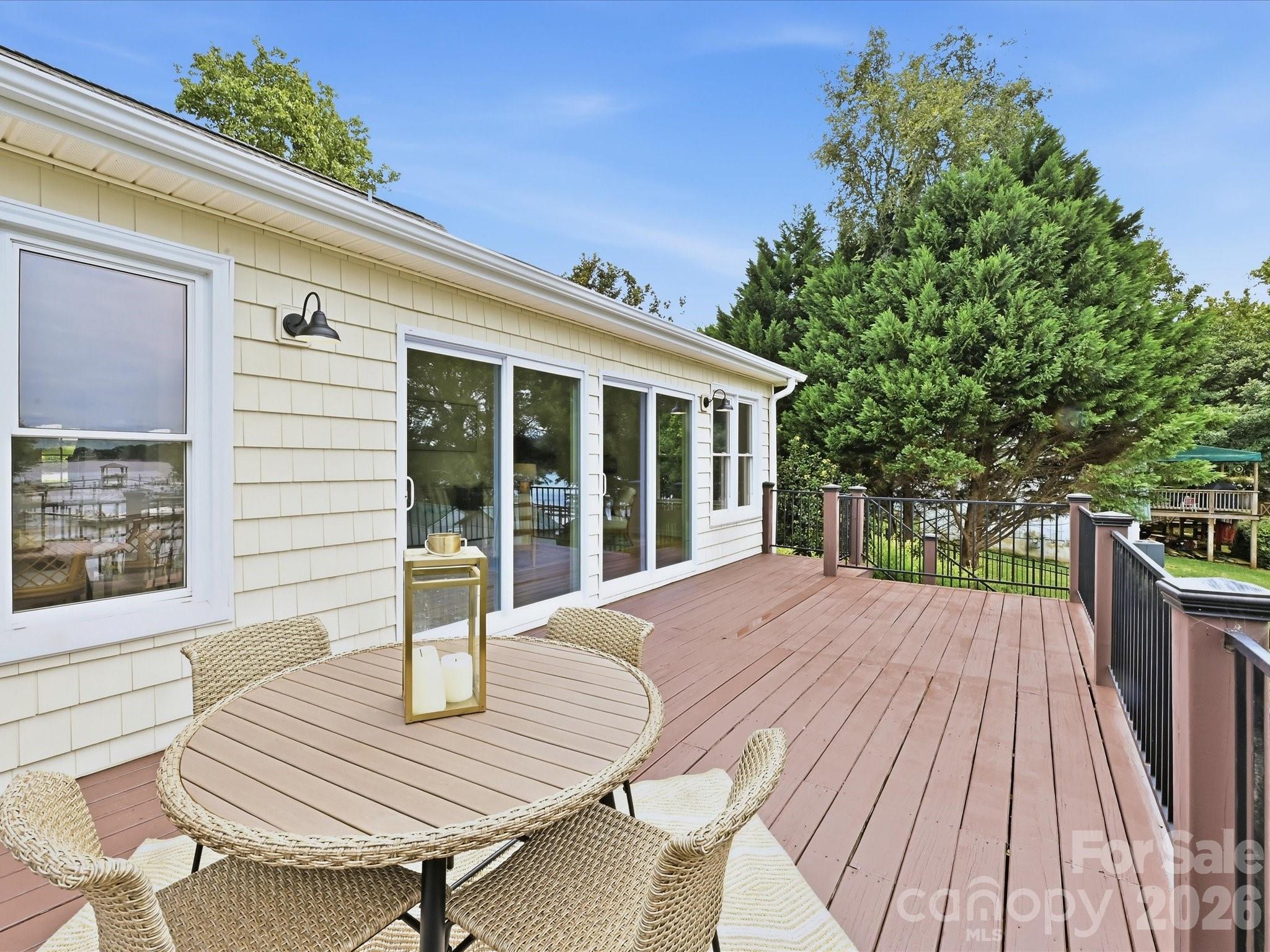 20845 Lagoona Drive Property Photo 36