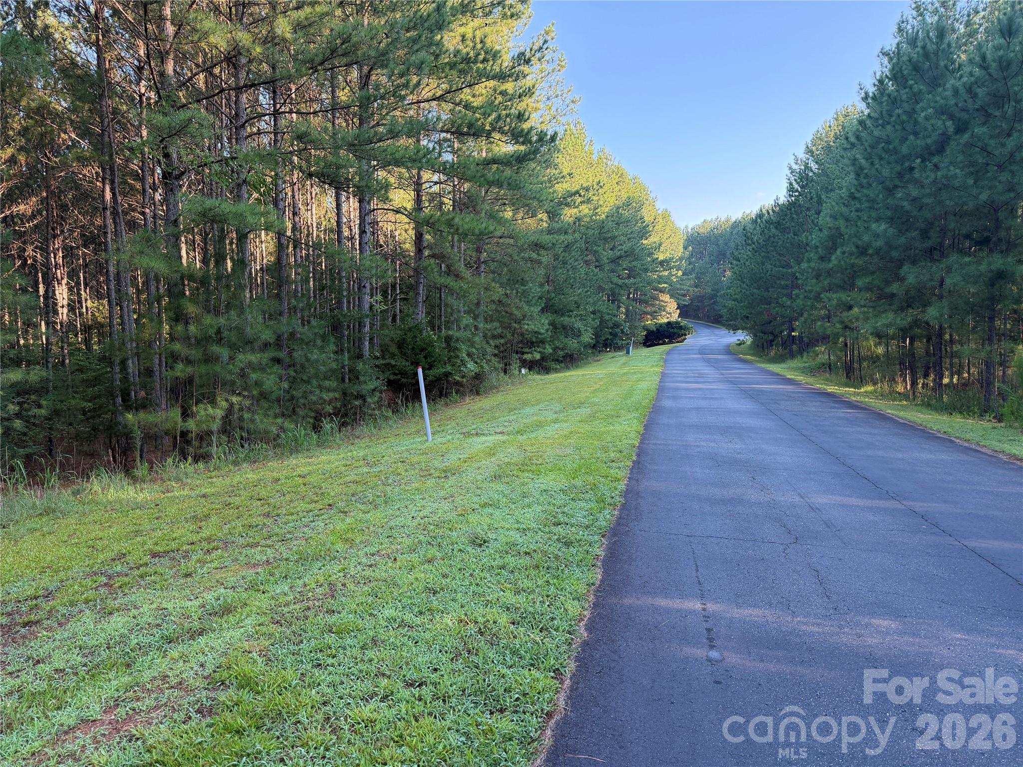 108 Whispering Pines Lane Property Photo 3