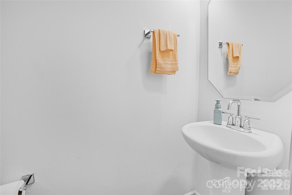 13012 Suncreek Terrace Property Photo 11