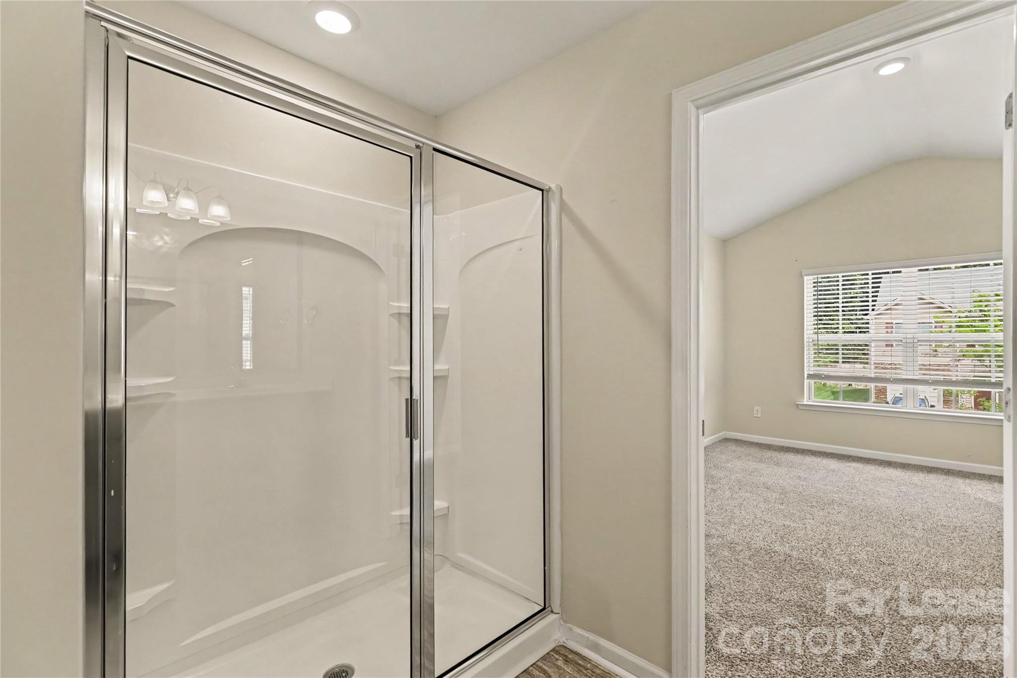4417087 Property Photo 25