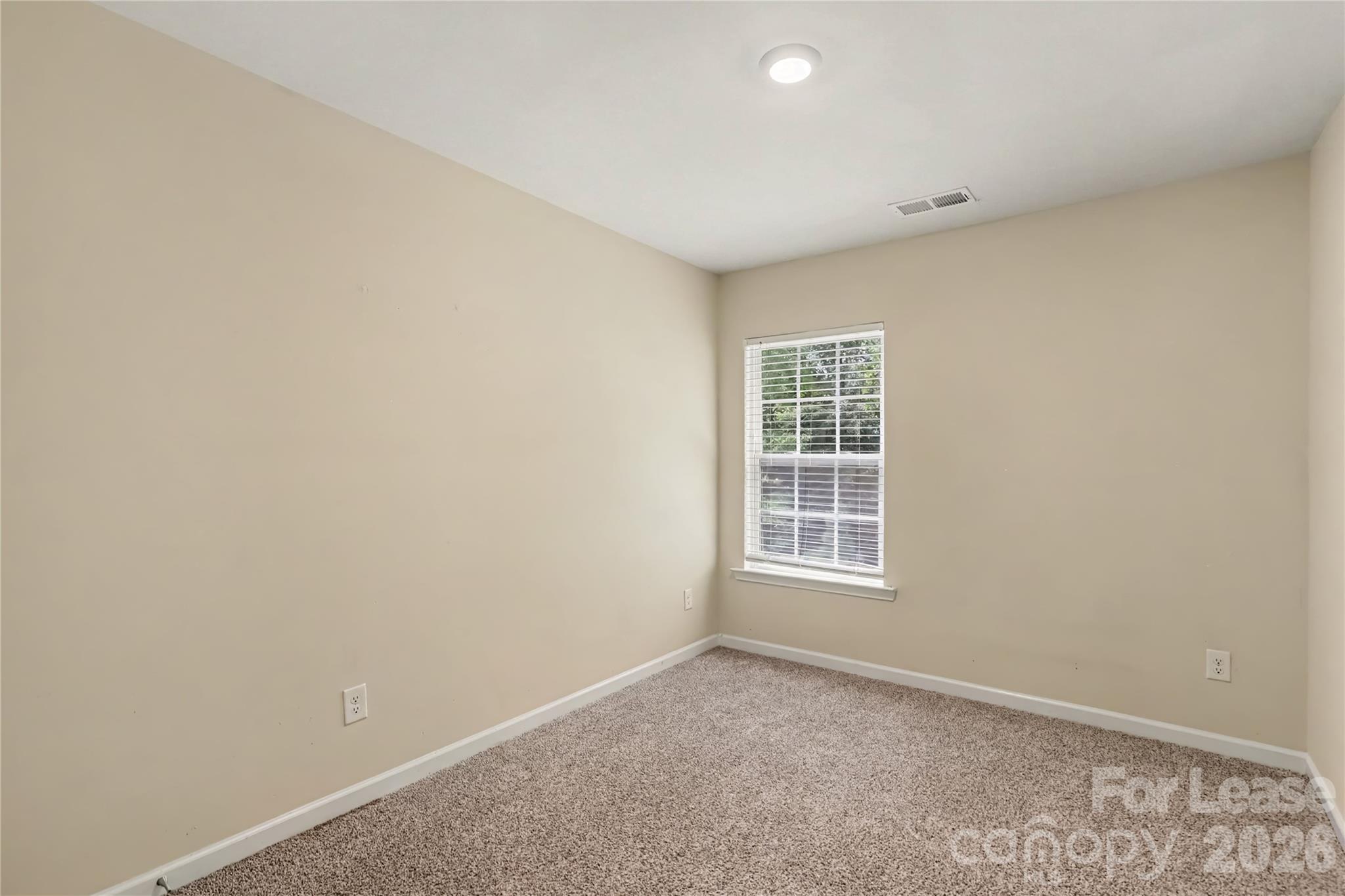 4417087 Property Photo 27
