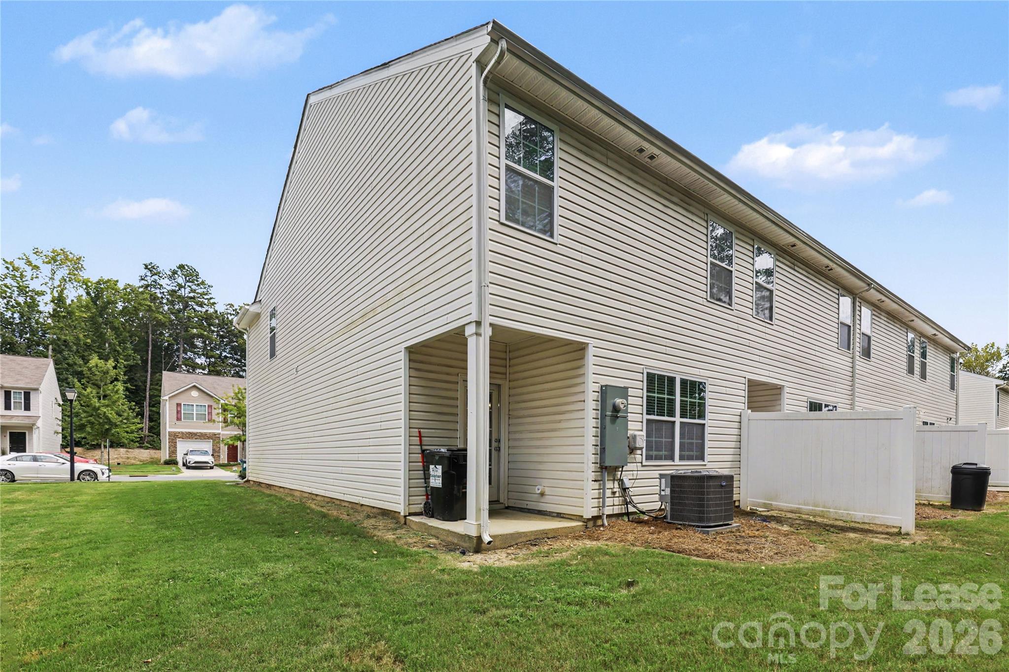 4417087 Property Photo 33