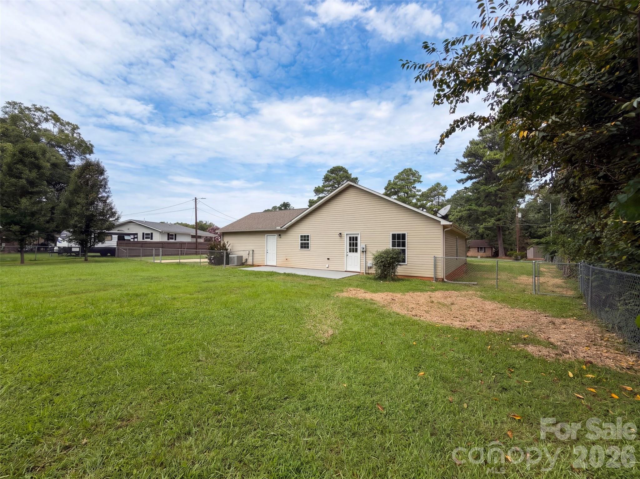 225 Vineyard Drive Property Photo 18