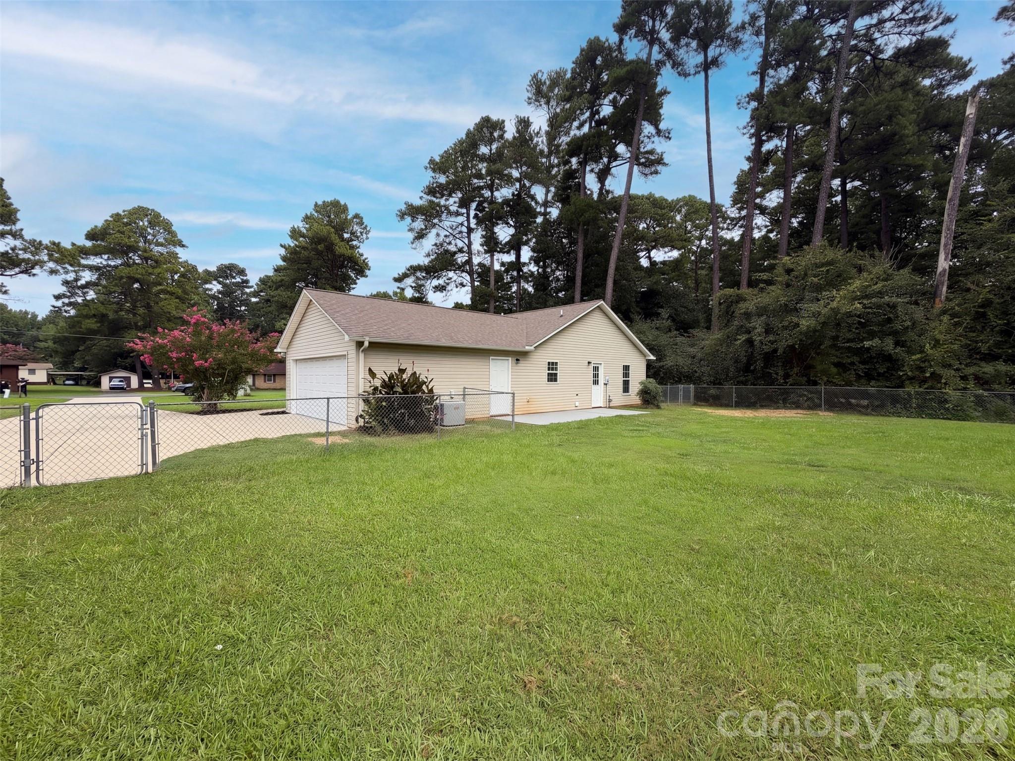 225 Vineyard Drive Property Photo 19