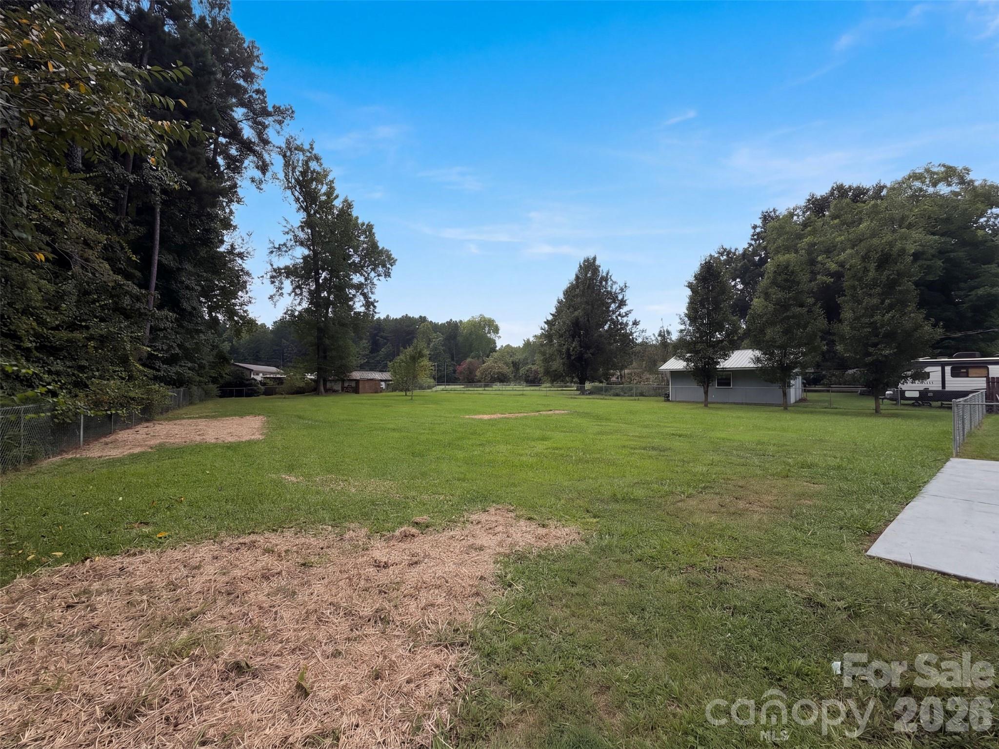 225 Vineyard Drive Property Photo 20