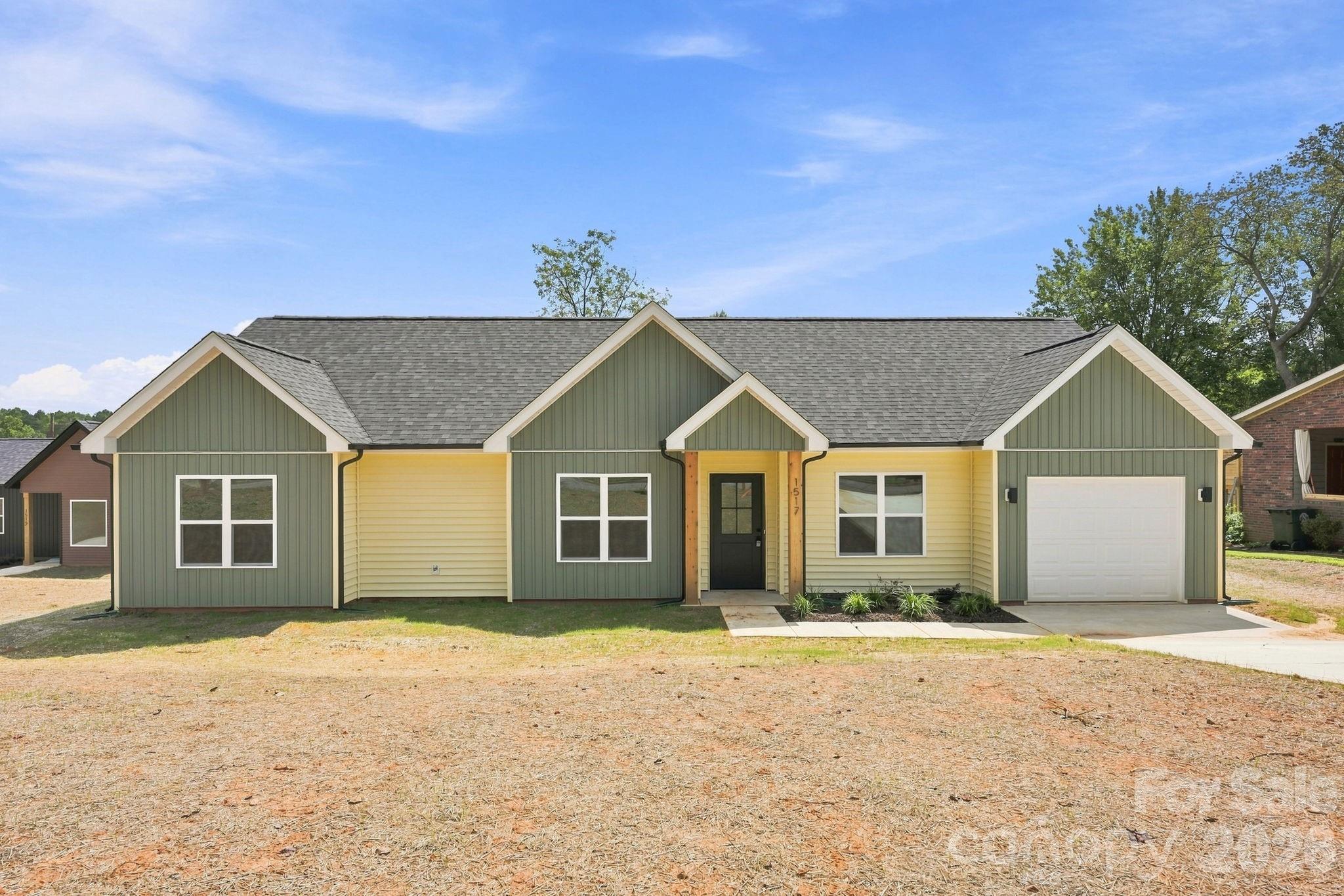 1517 Robin Road Property Photo 1