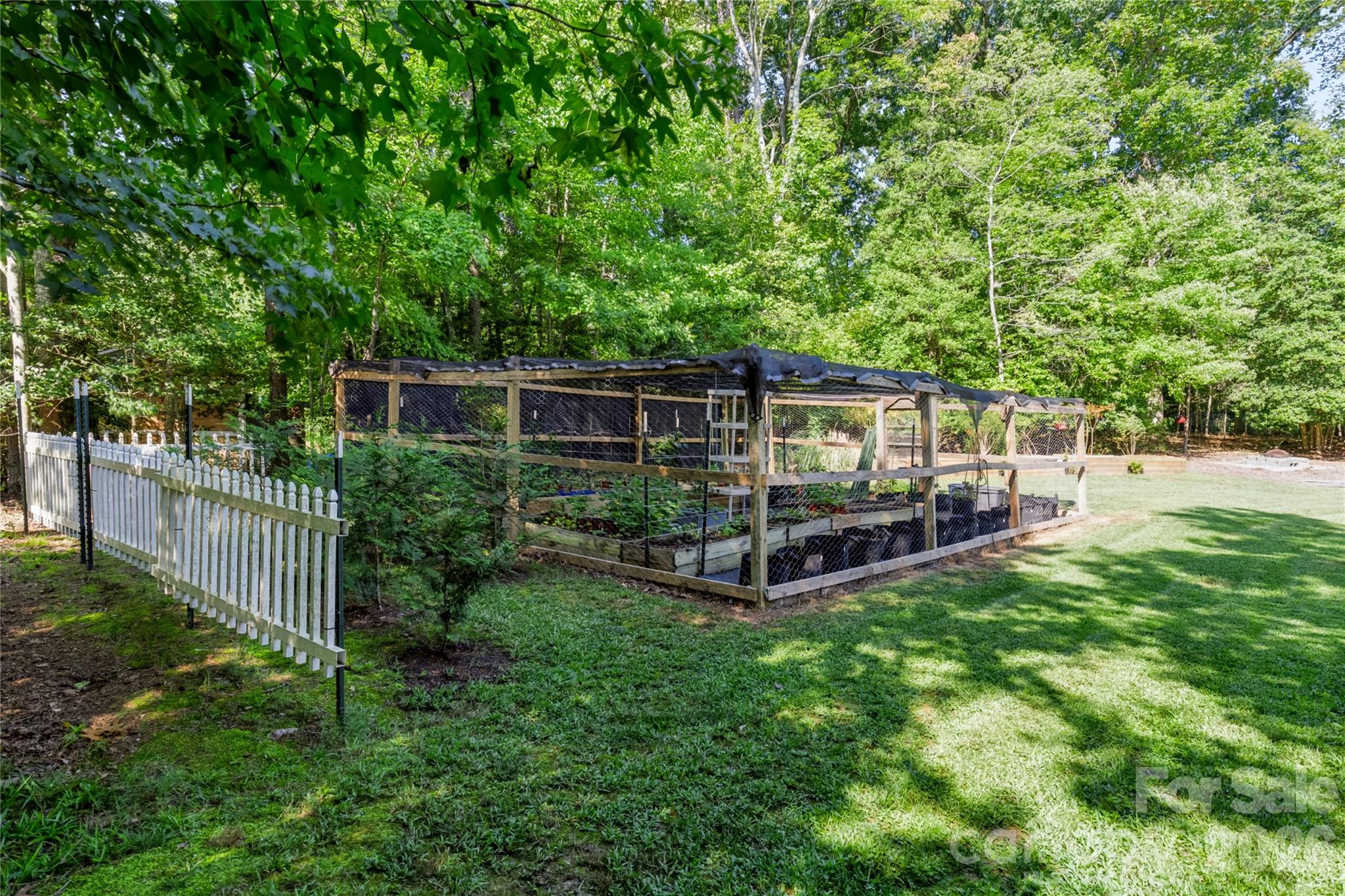 278 Newport Drive Property Photo 27