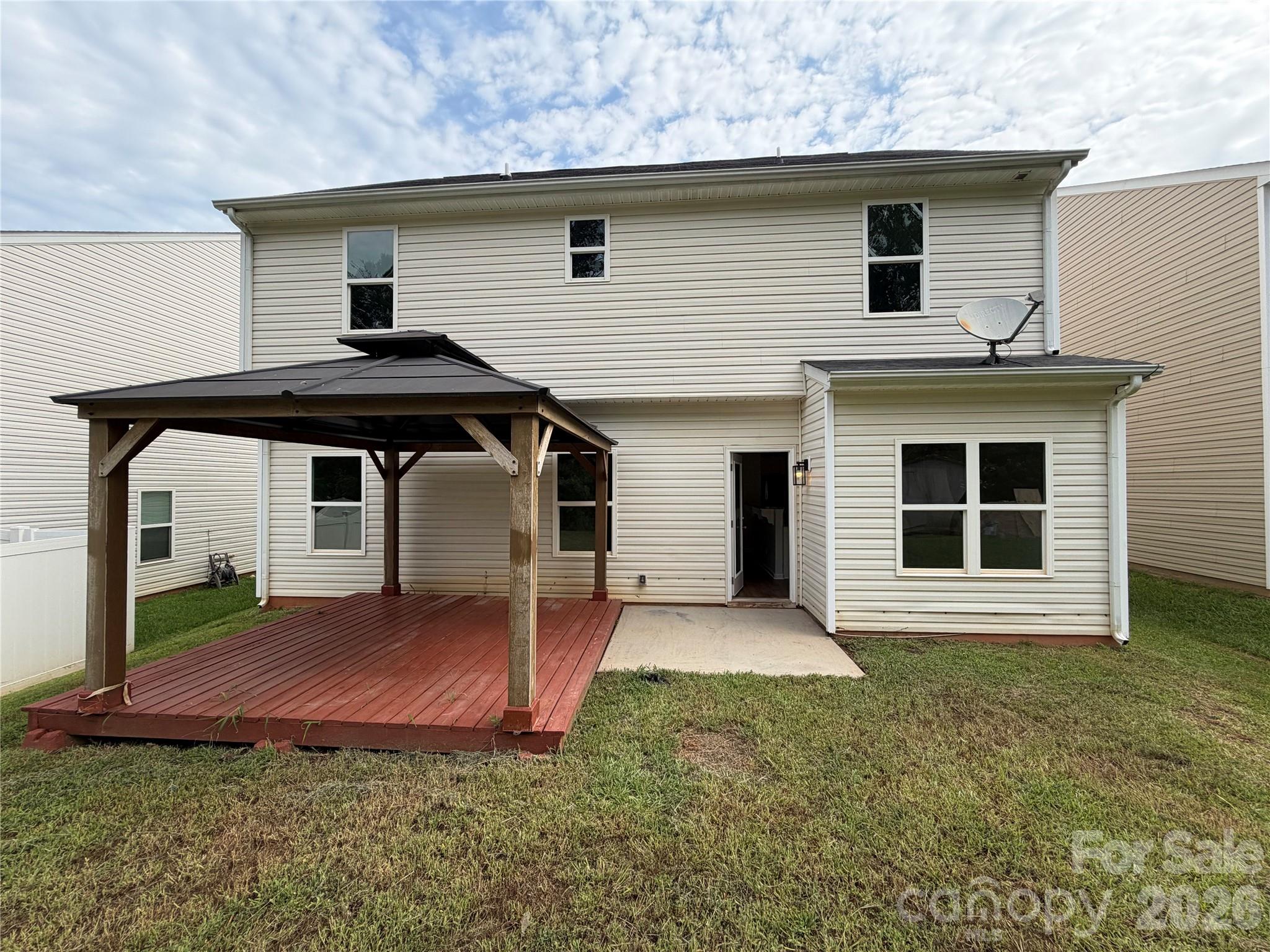 8815 First Run Court Property Photo 5