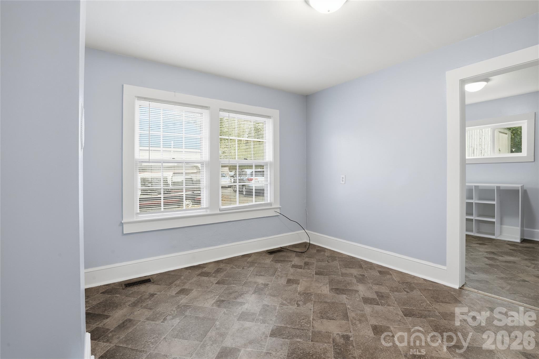 358 N Cleghorn Street Property Photo 5