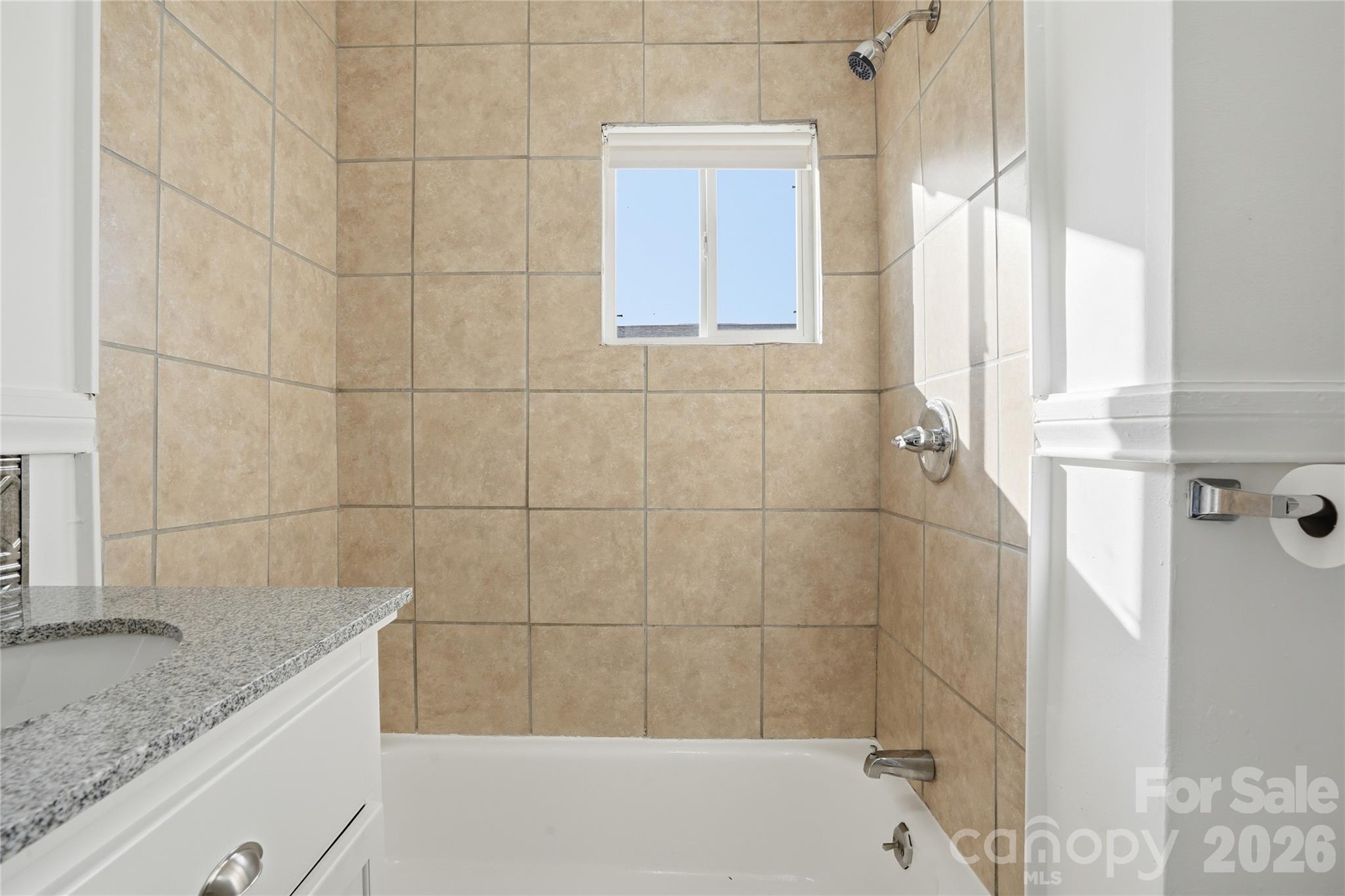 358 N Cleghorn Street Property Photo 12