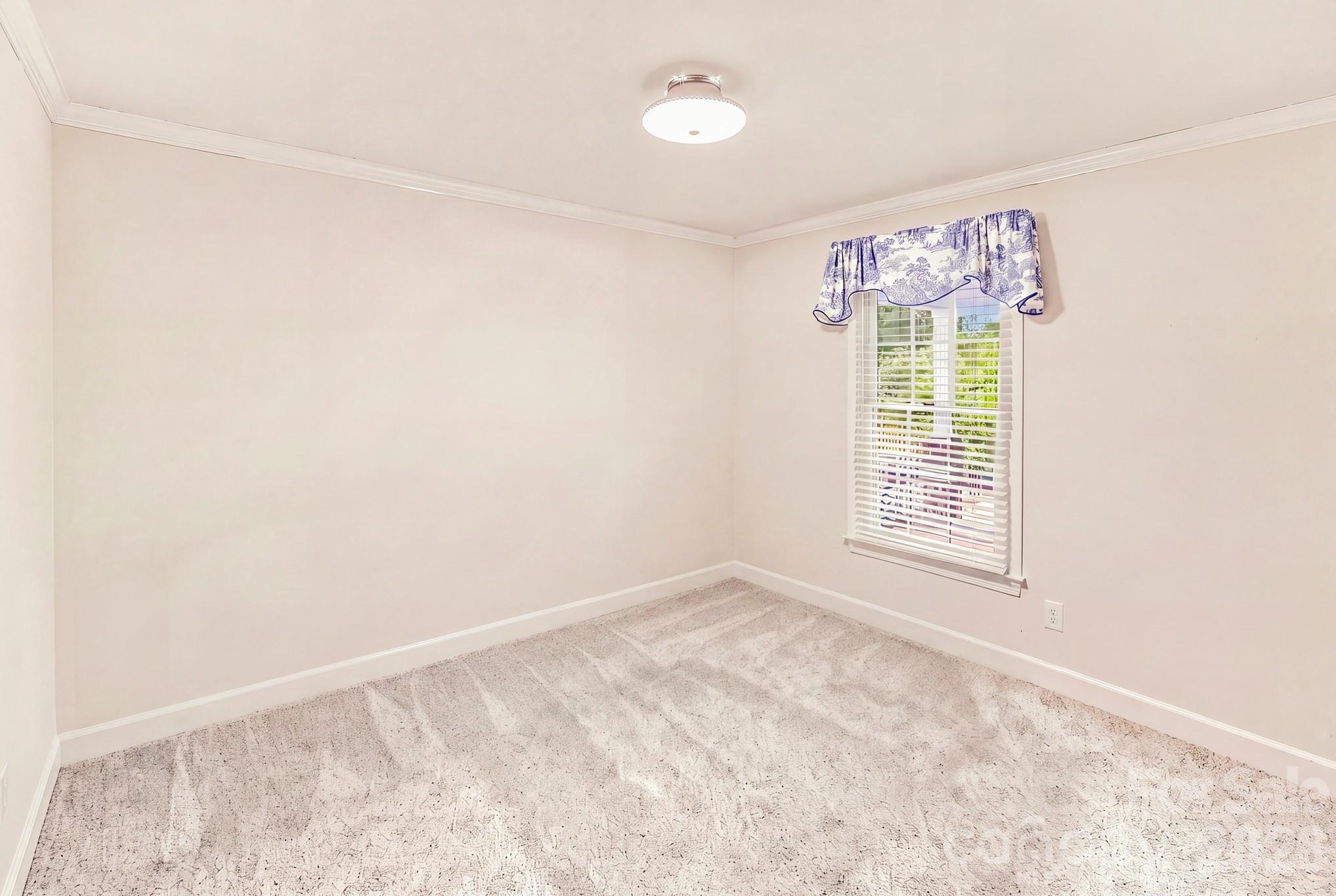 2594 Painters Gap Road Property Photo 17