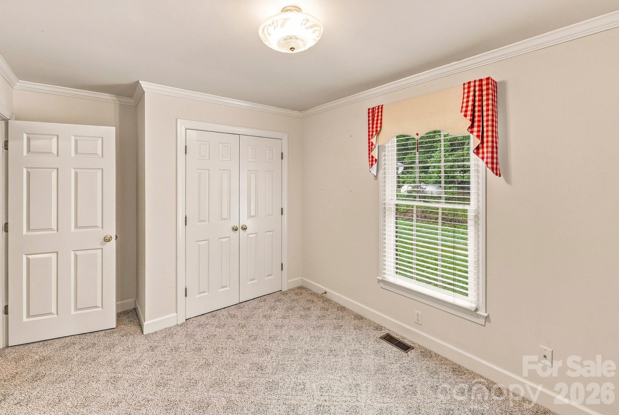 2594 Painters Gap Road Property Photo 18
