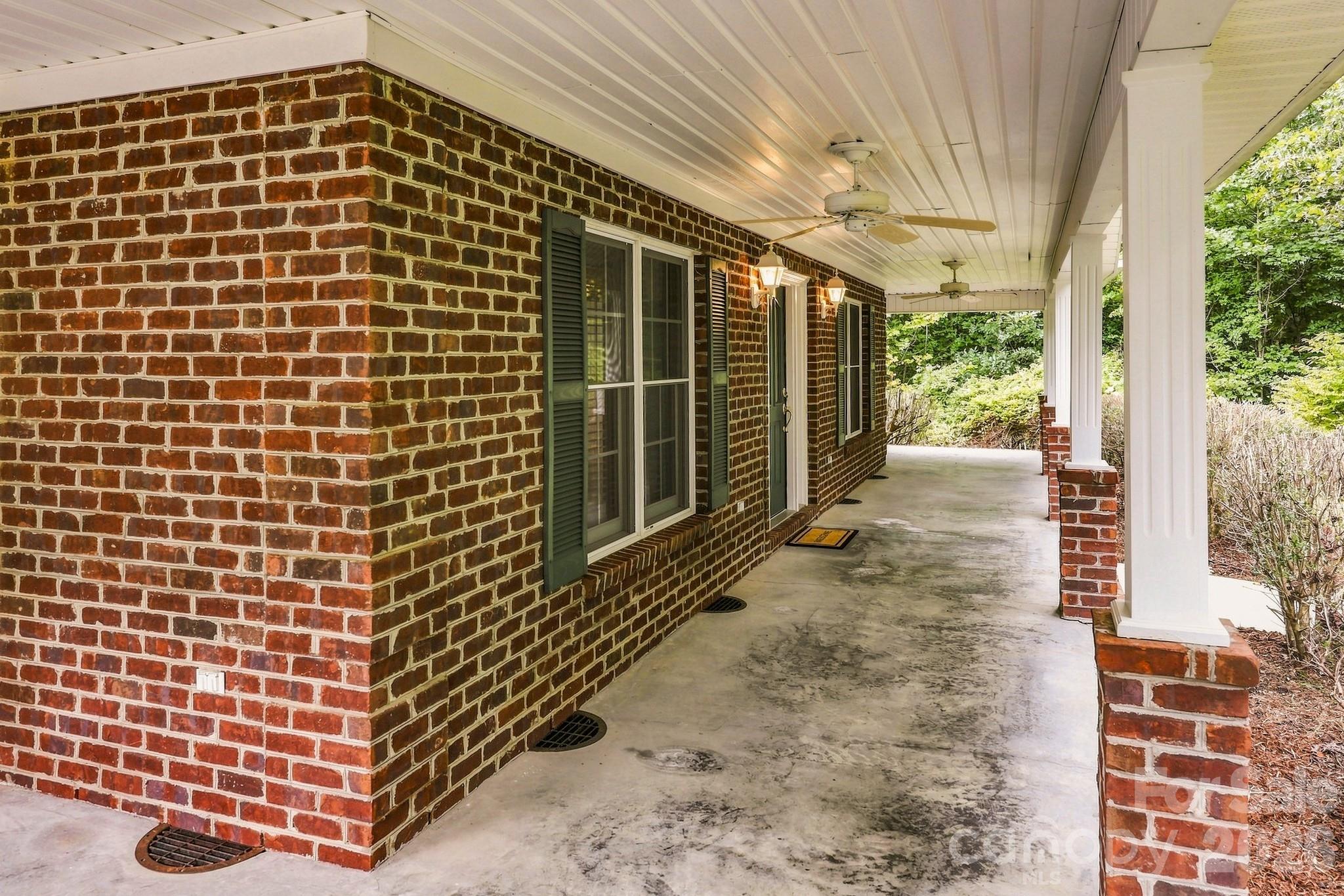 2594 Painters Gap Road Property Photo 21