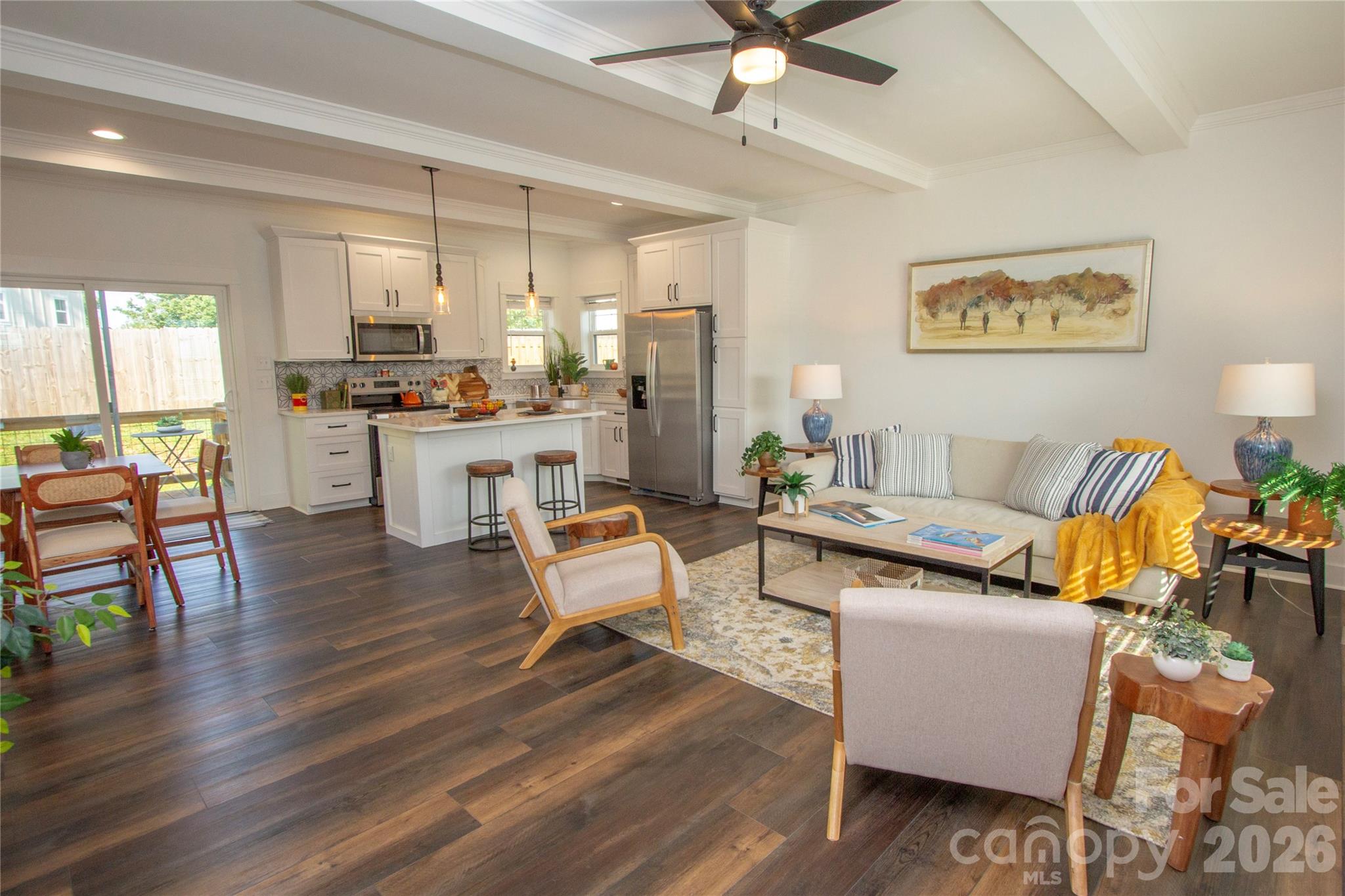 202 Southern Charm Road Property Photo 5