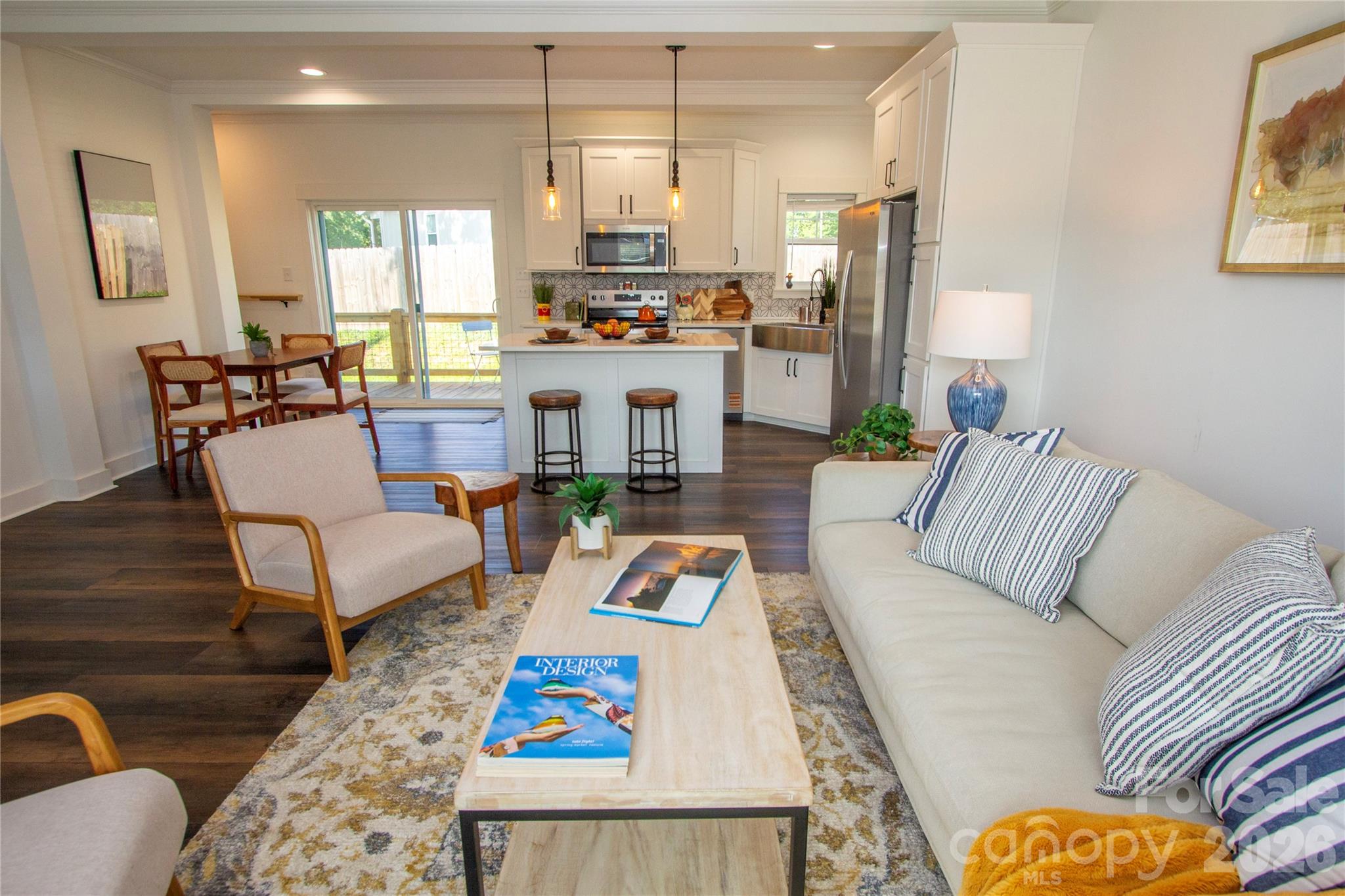 202 Southern Charm Road Property Photo 6