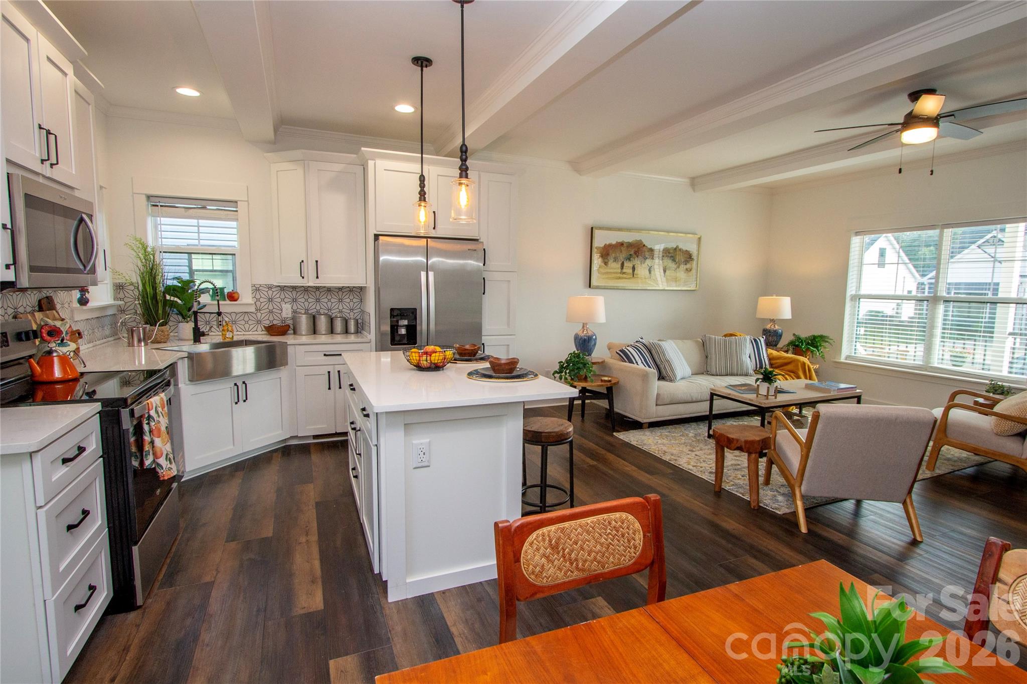 202 Southern Charm Road Property Photo 7