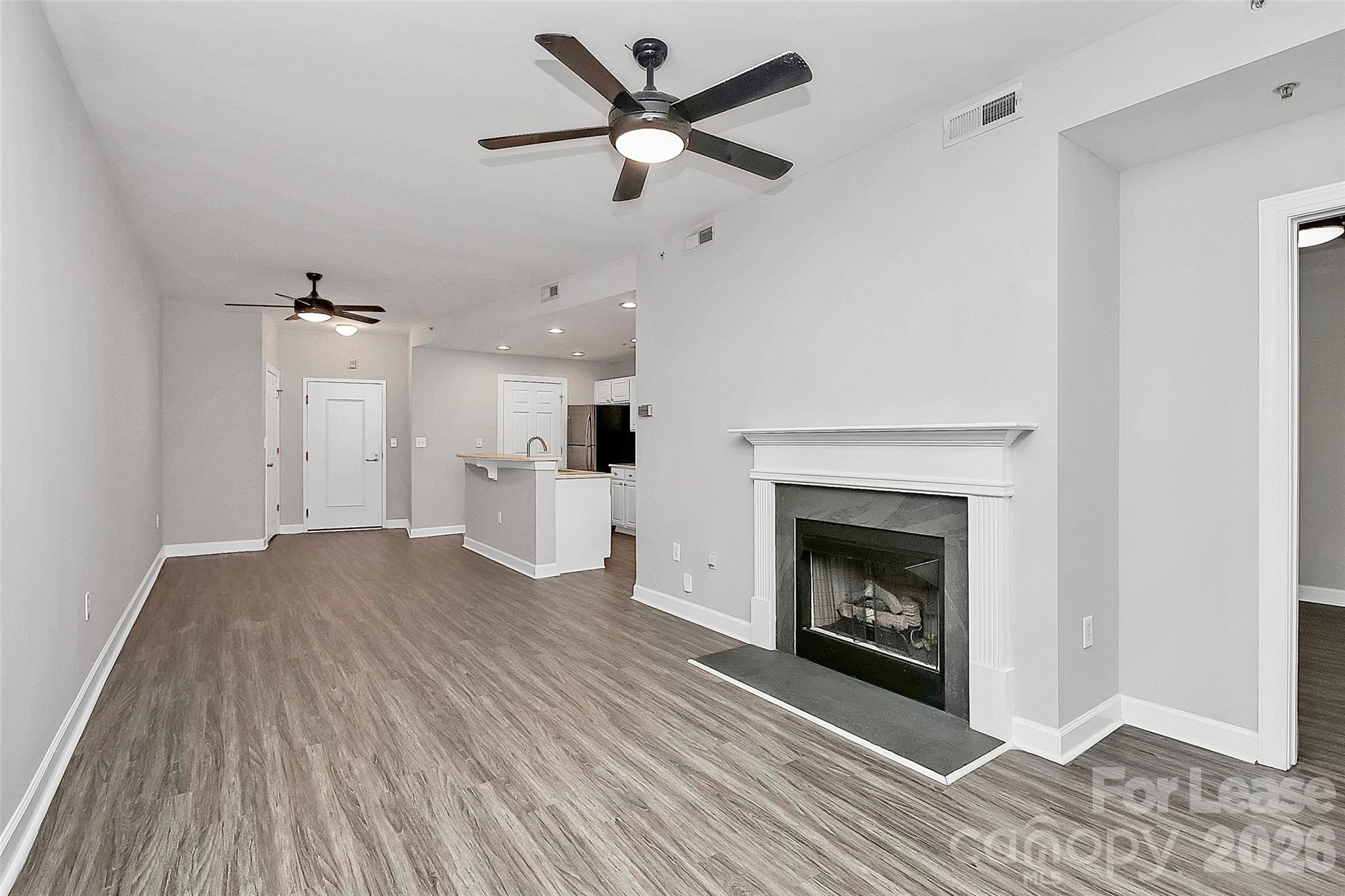 718 W Trade Street 409 Property Photo 21