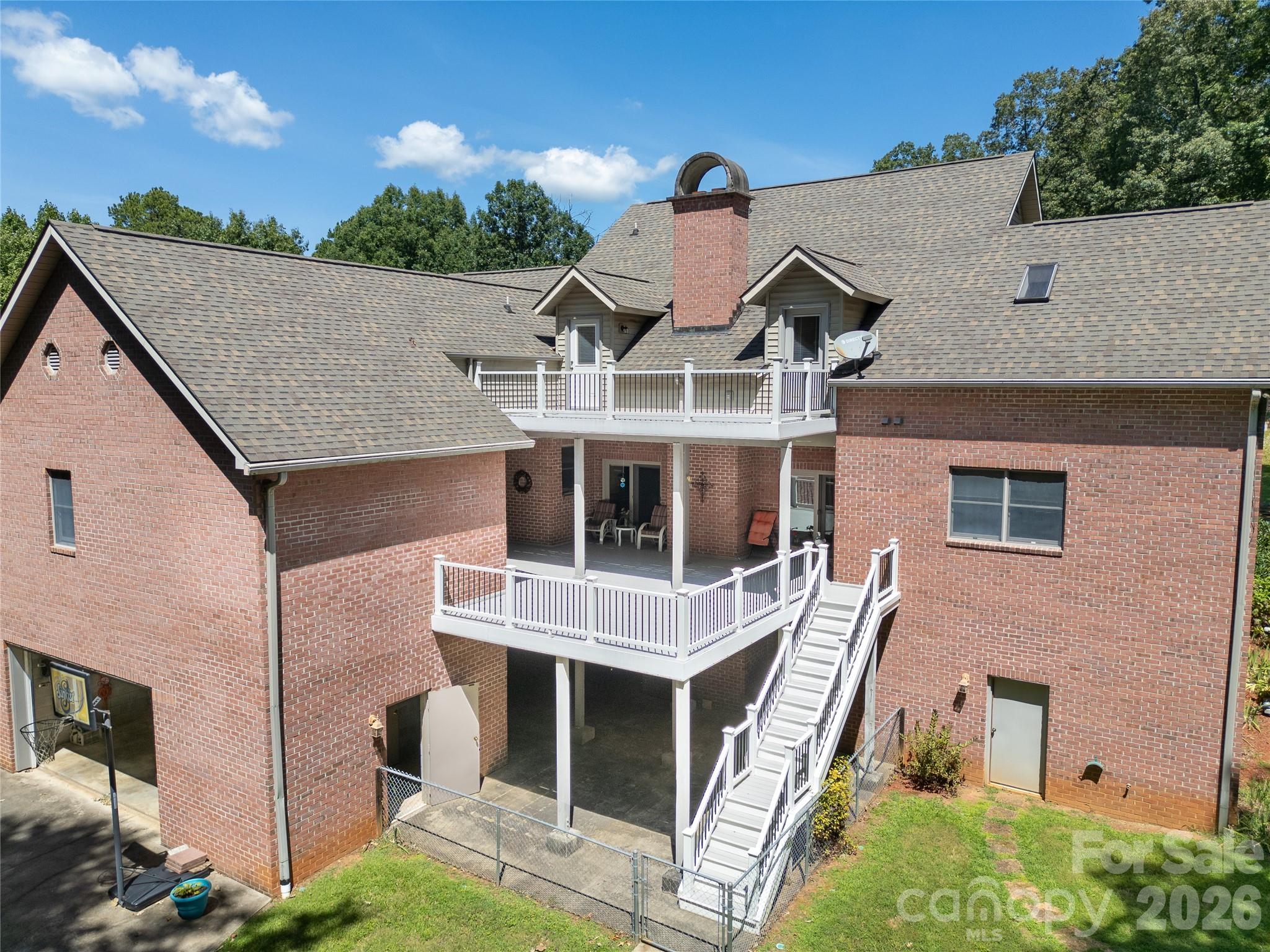832 Asheville Highway Property Photo 7