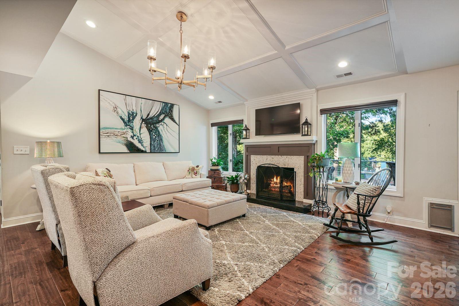19007 Kailua Circle Property Photo 8