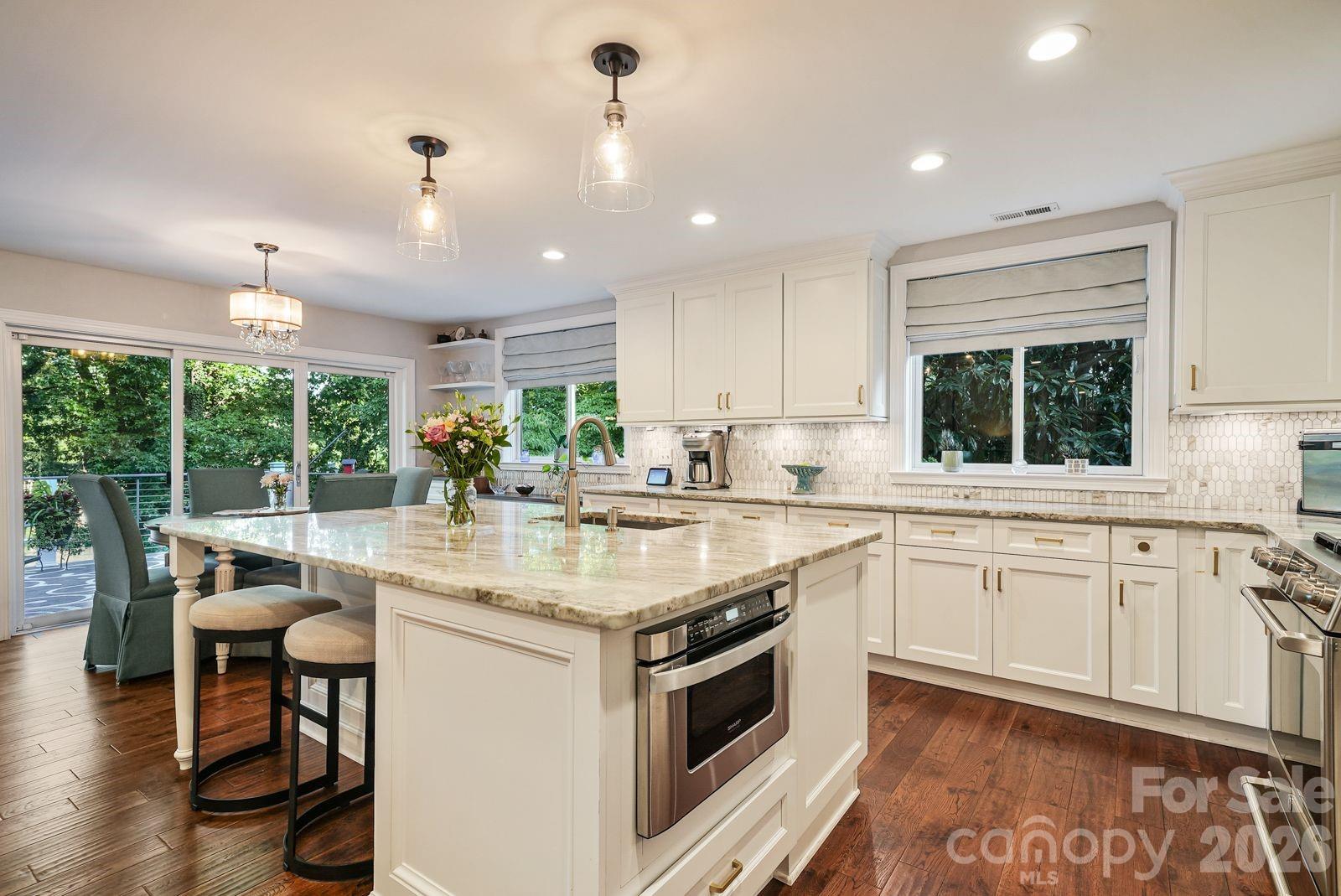 19007 Kailua Circle Property Photo 10