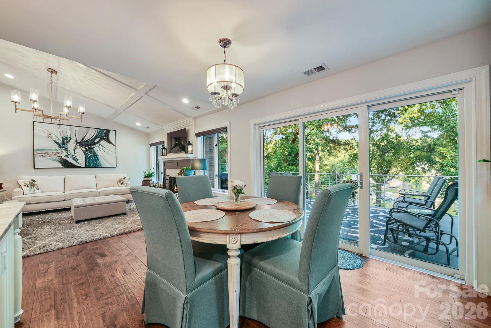19007 Kailua Circle Property Photo 14