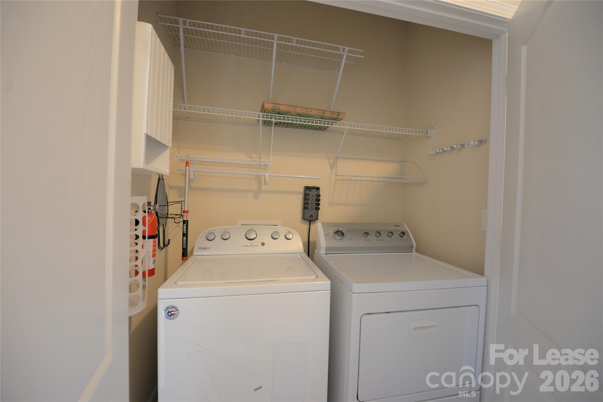 1055 Writers Way Property Photo 12