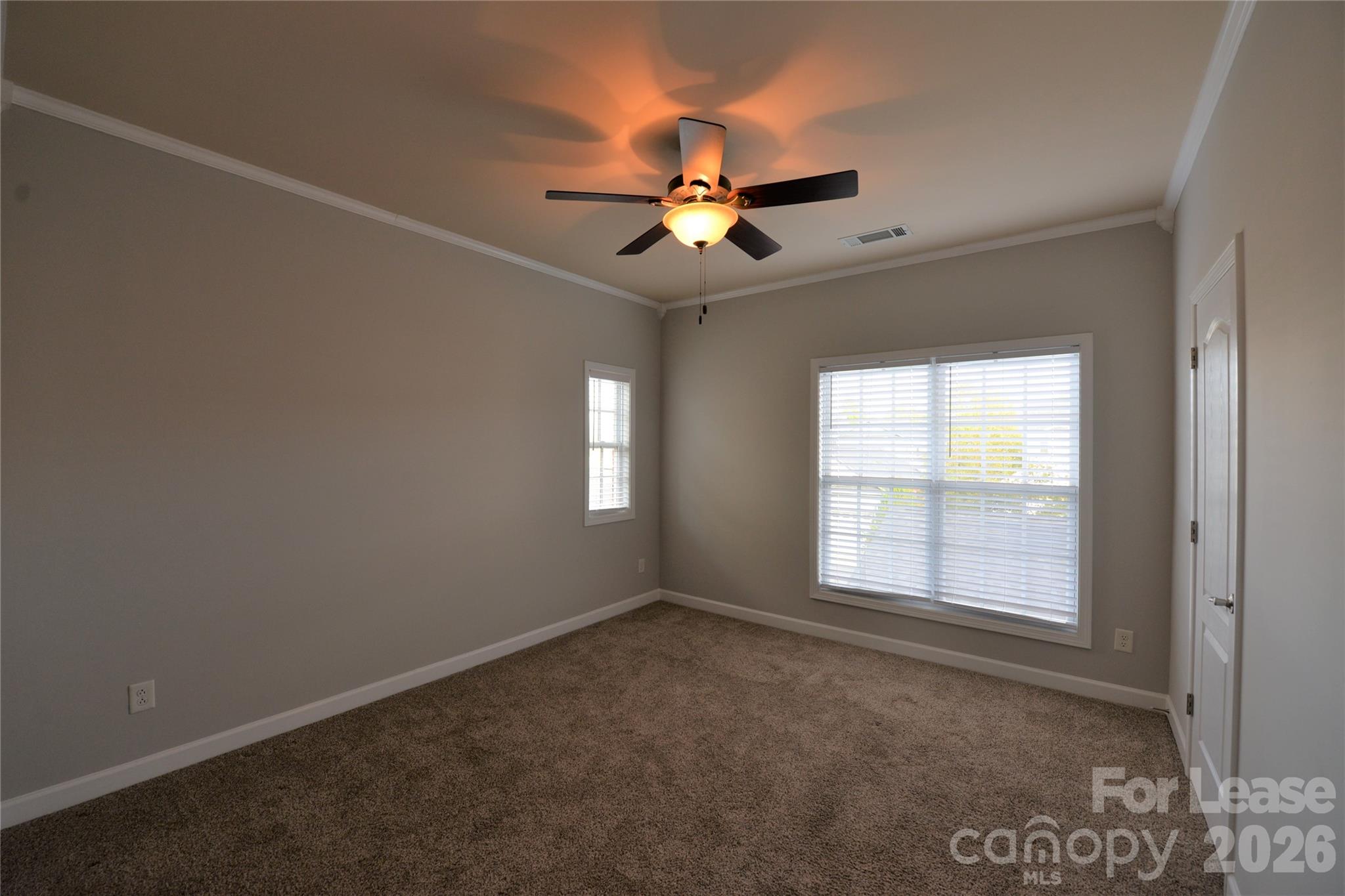 1055 Writers Way Property Photo 13