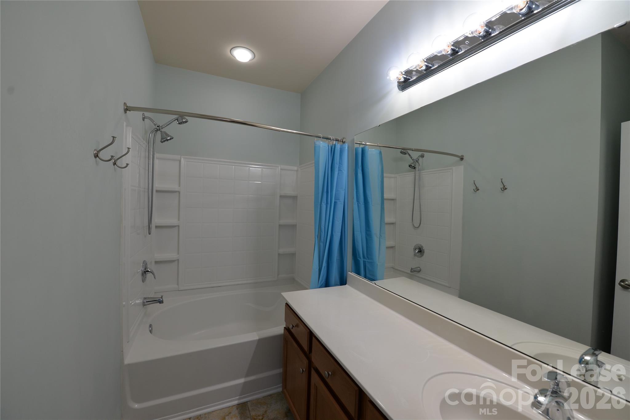 1055 Writers Way Property Photo 14