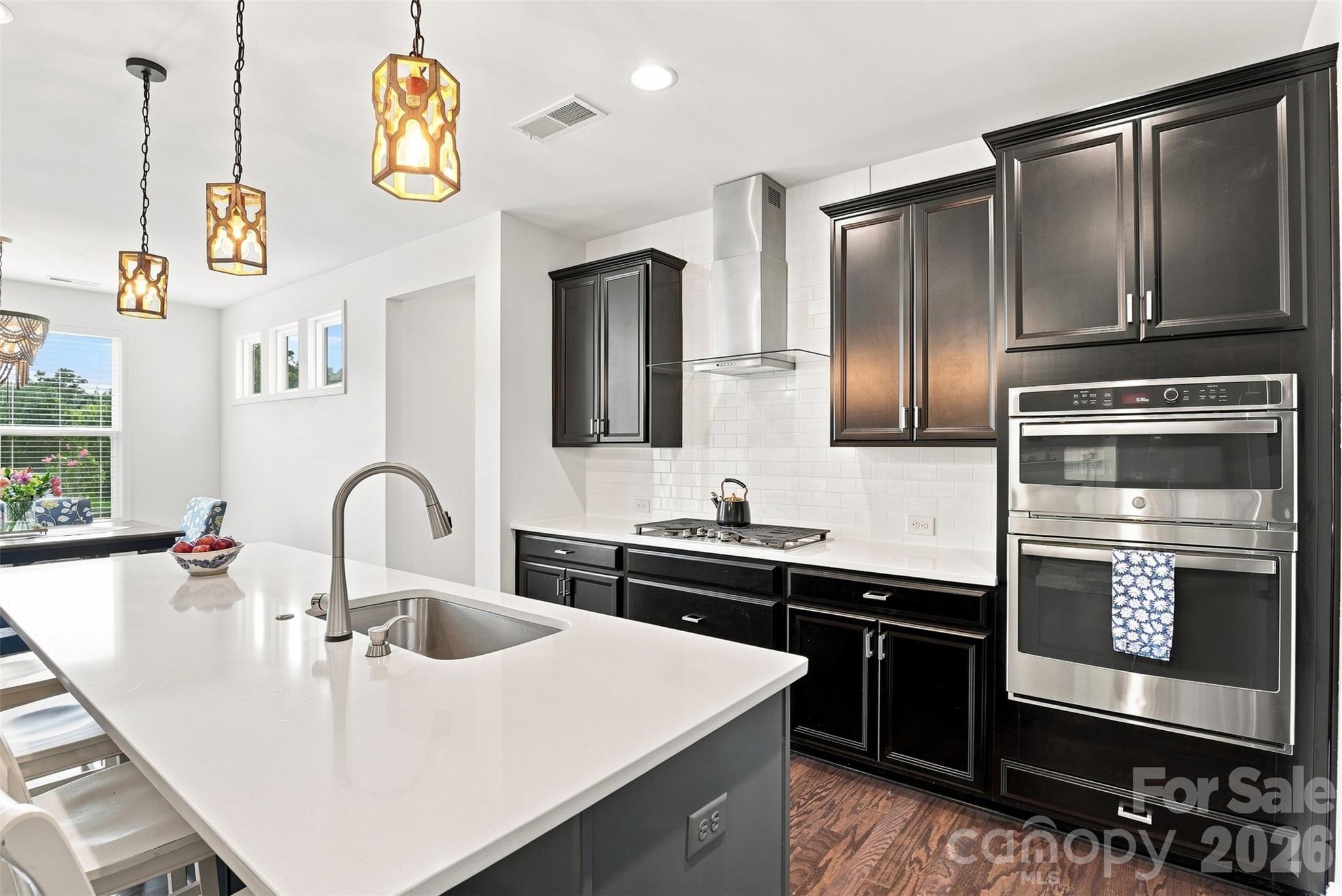 7041 Irongate Drive Property Photo 3